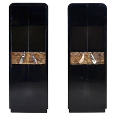 Armadietti alti in lacca nera con maniglie in corno di Allesandro for Baker