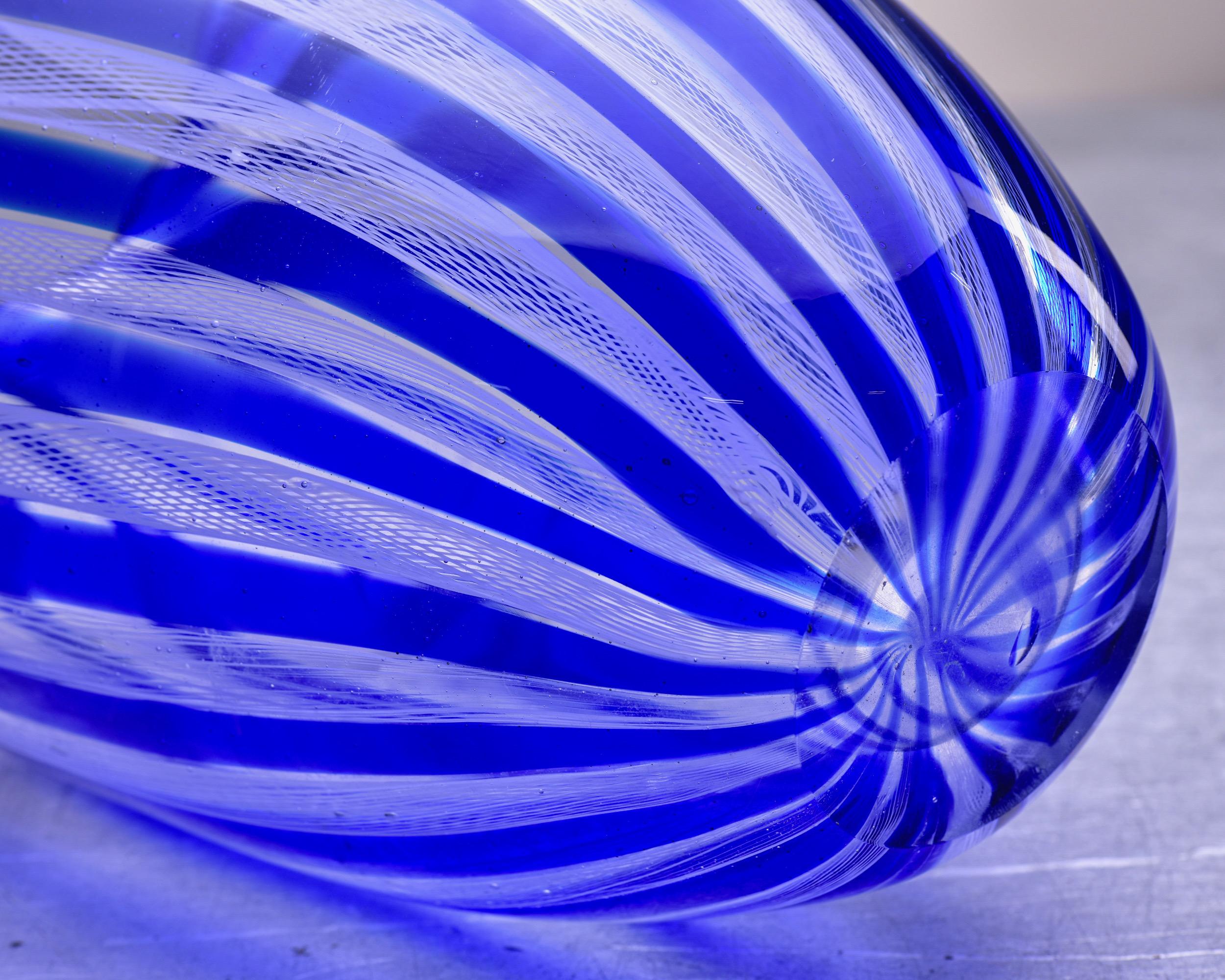 Tall Blue and White Filigree Zanfirico Murano Glass Vase In New Condition In Troy, MI