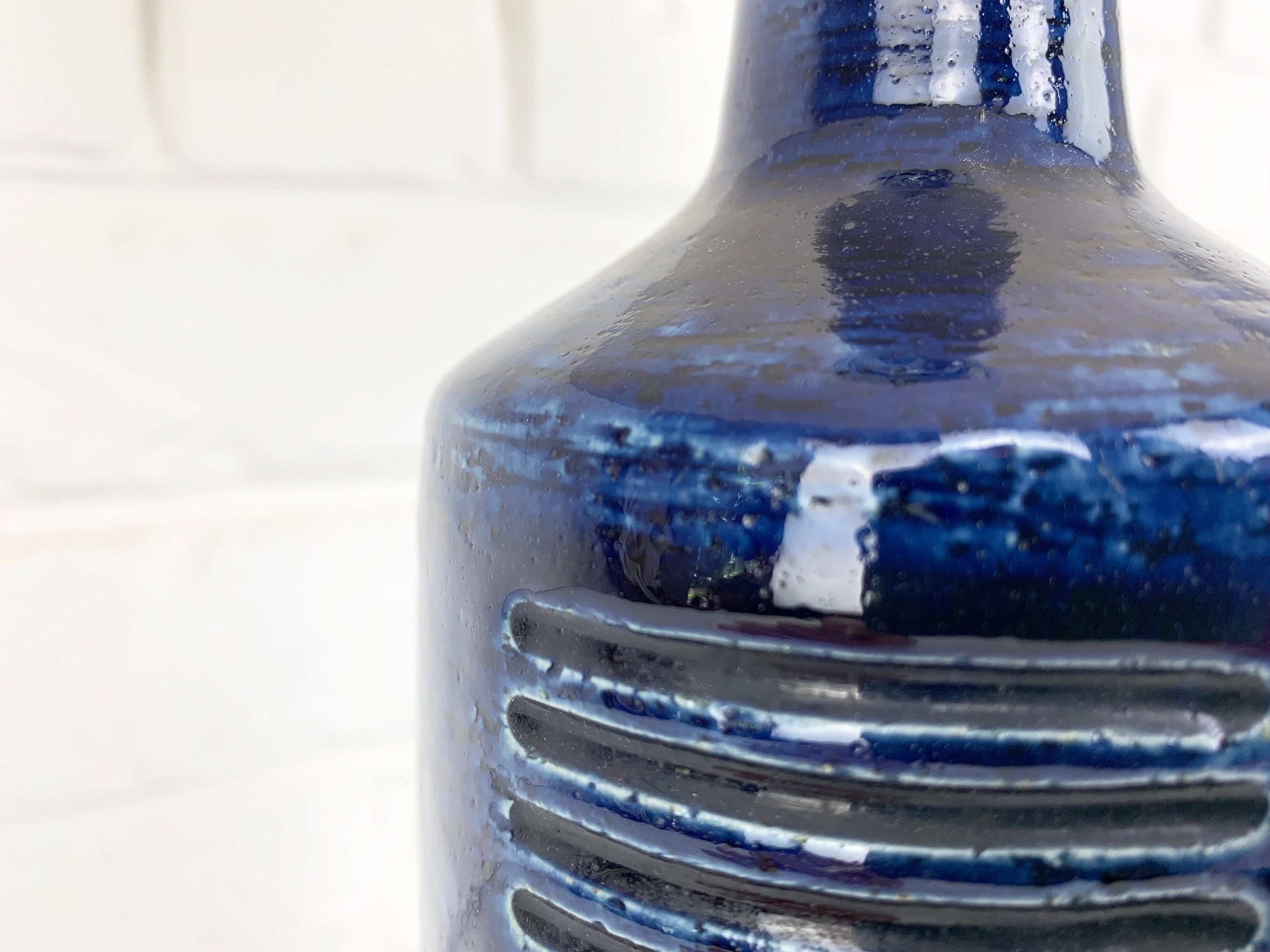 Grande lampe de table en céramique bleue de Palshus Denmark par Per & Annelise Linnemann-Schmidt en vente 2