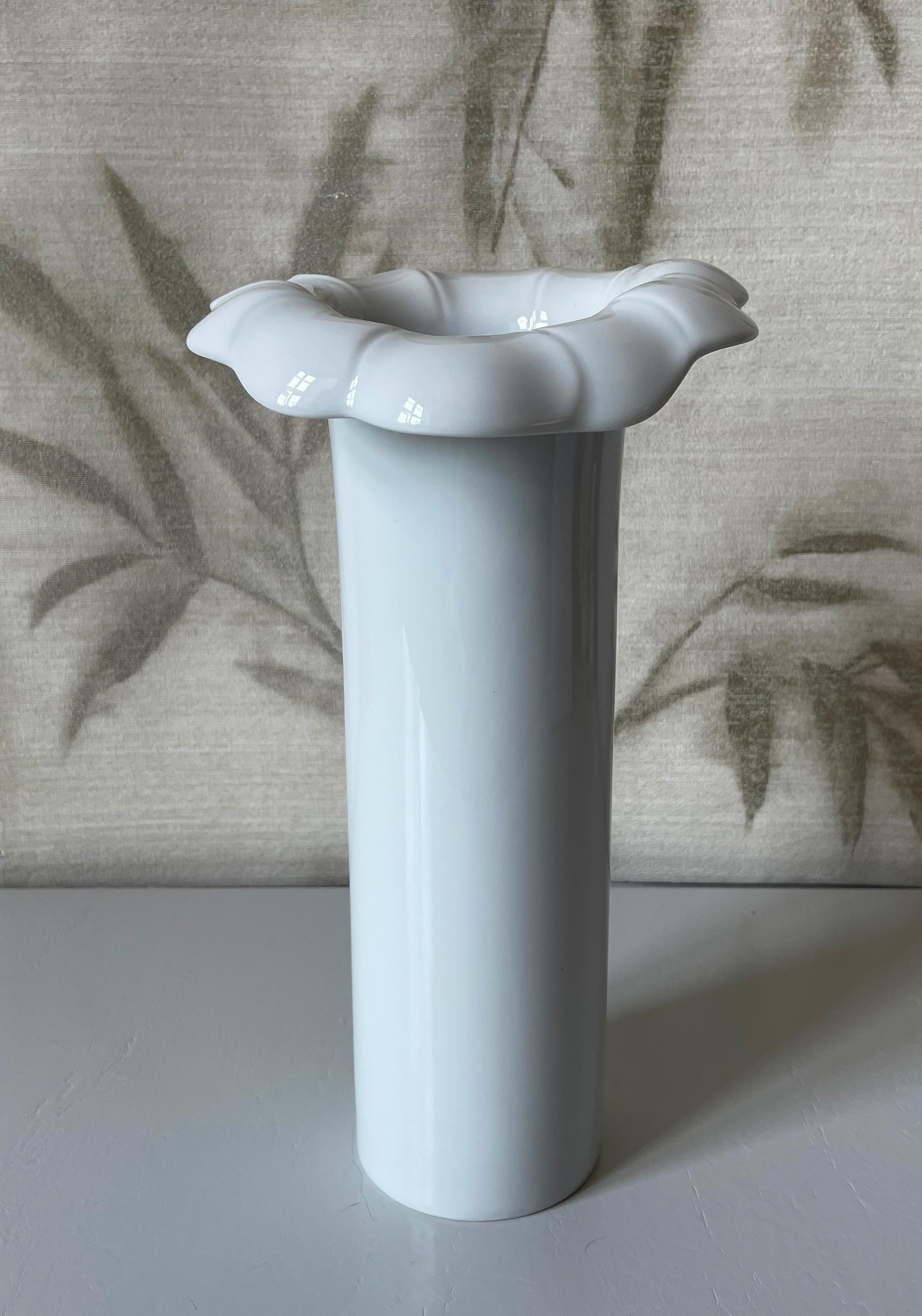 1980s Tall White Porcelain Soft Floral Collar Vase, Arzberg In Good Condition For Sale In Copenhagen, DK