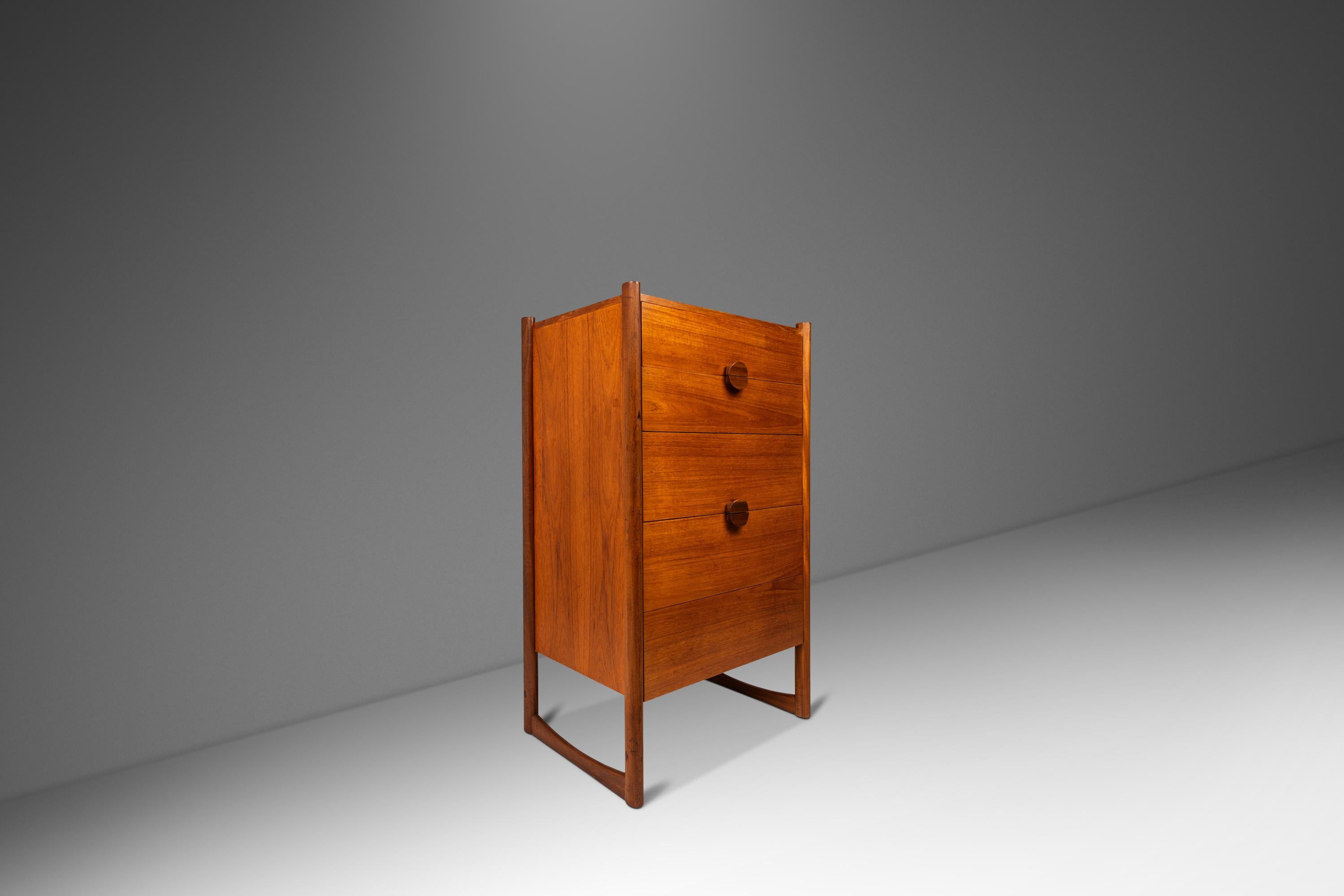 Late 20th Century Tall Boy Slim Sled-Based 5-Drawer Dresser by Durable Suites, Denmark, c. 1970's