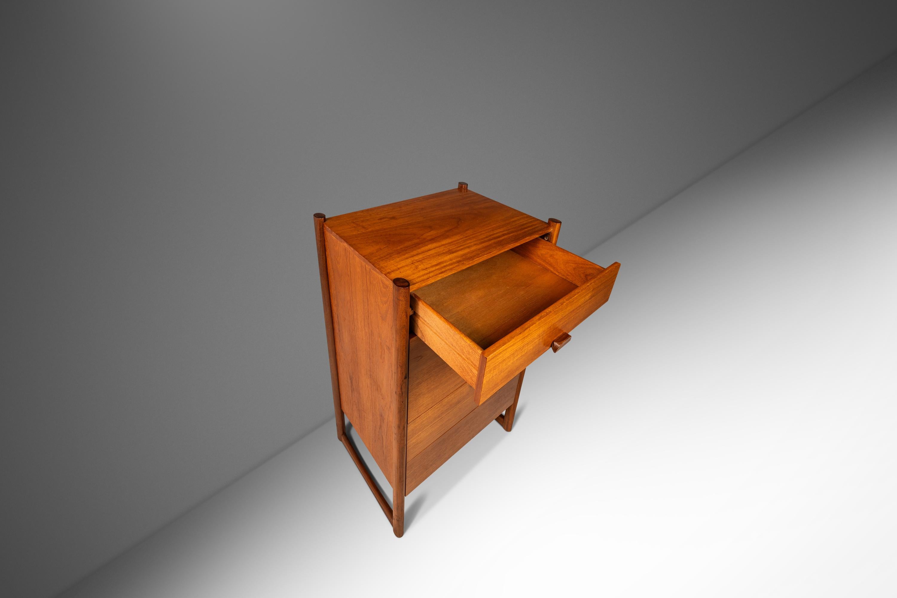 Teak Tall Boy Slim Sled-Based 5-Drawer Dresser by Durable Suites, Denmark, c. 1970's