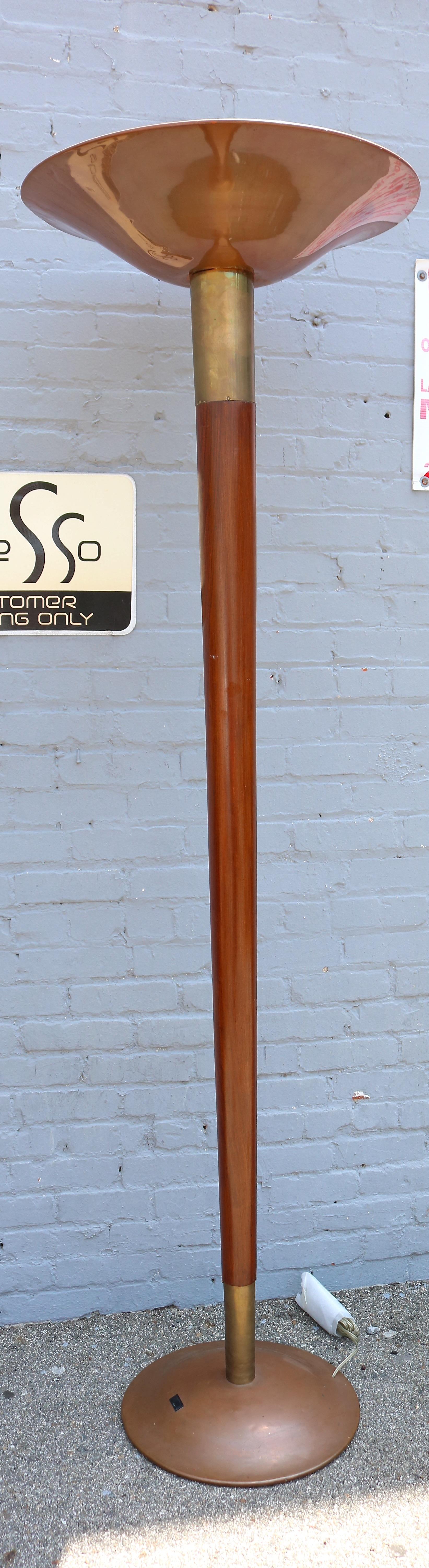 Mid-Century Modern Tall Brass Wood and Copper 1960s Floor Lamp For Sale