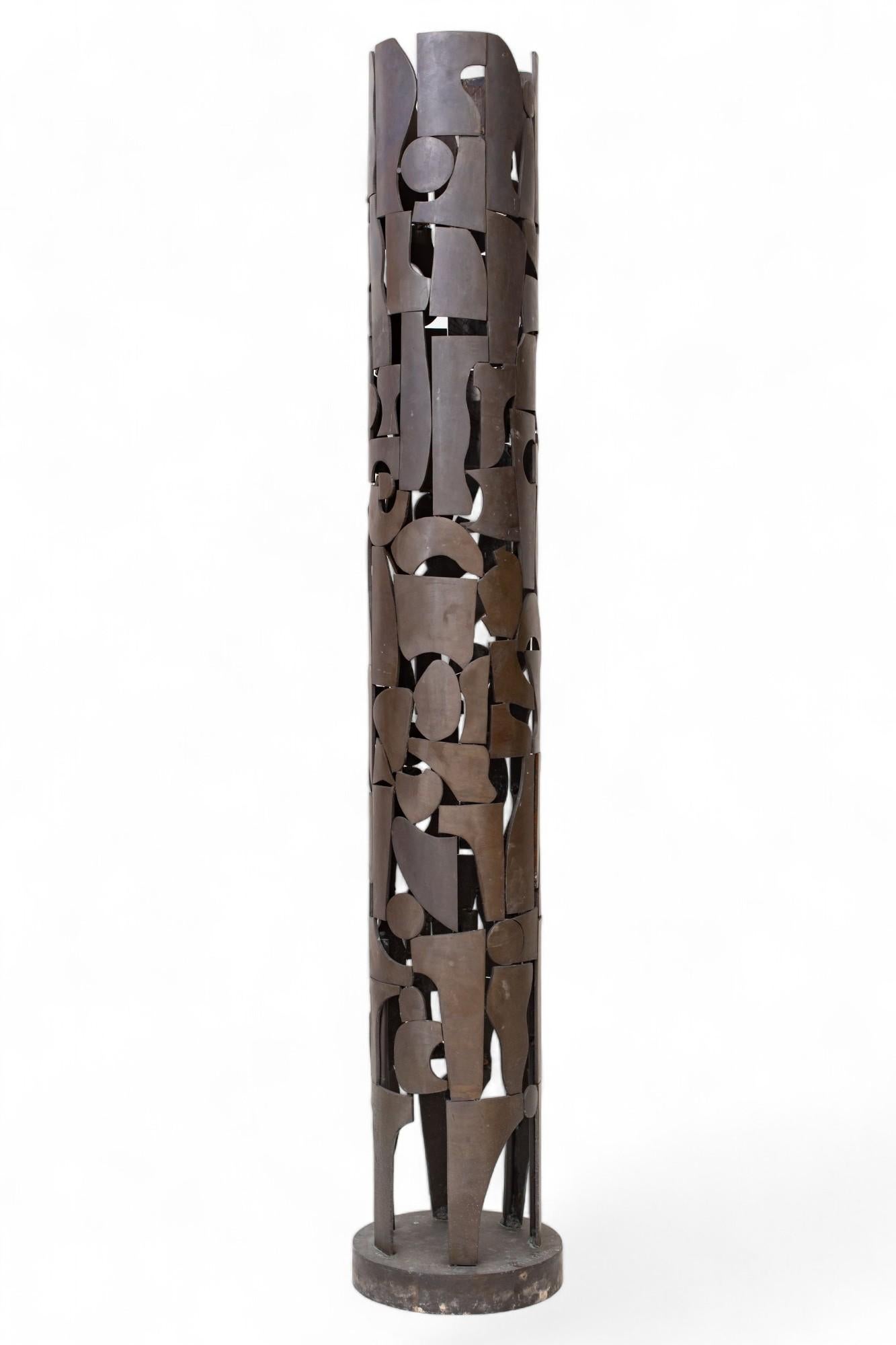 Tall bronze brutalist outdoor indoor sculpture by Dean Meeker
Exceptional patina
Signed and dated
Dean Meeker, 1994