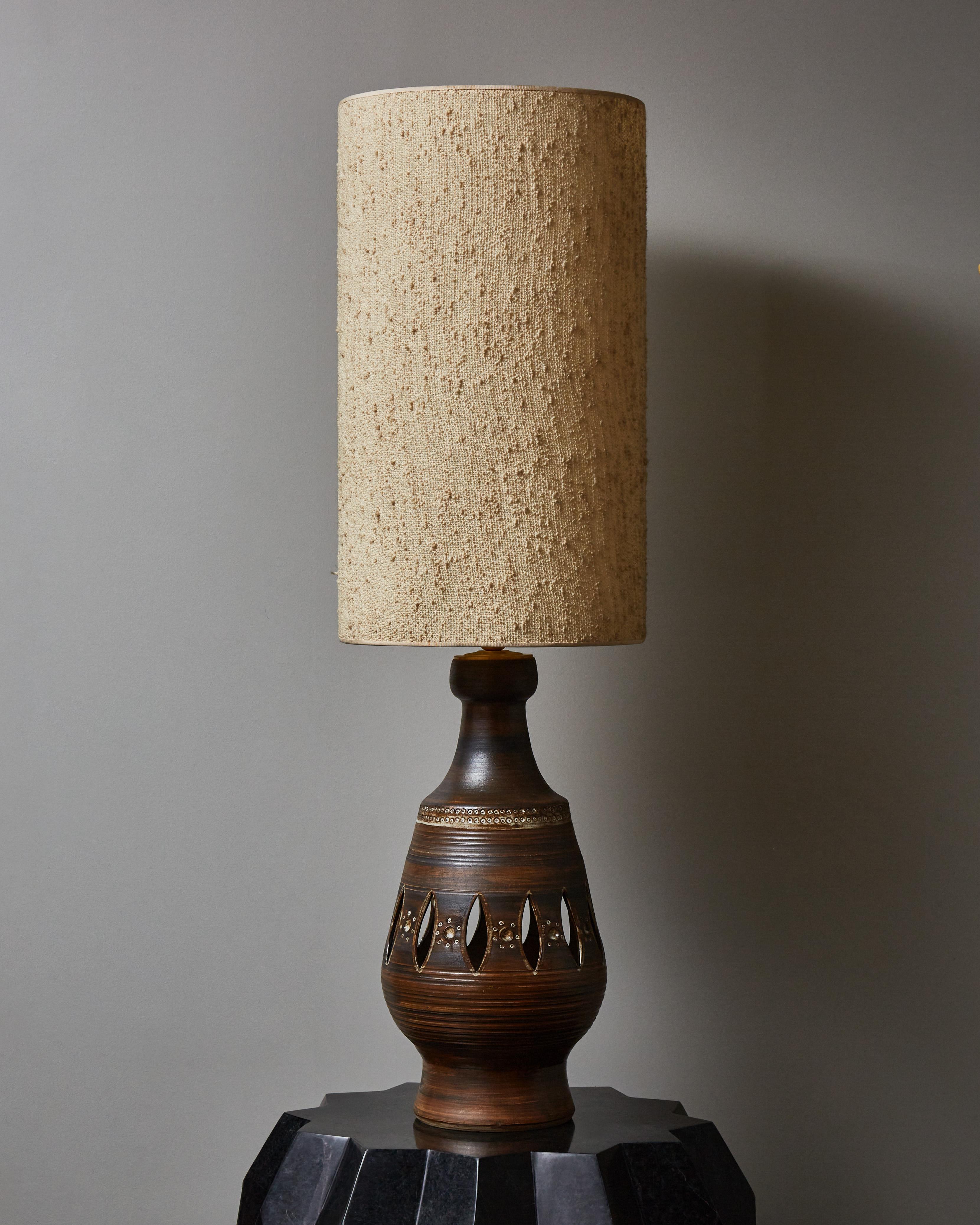 Mid-Century Modern Tall Brown Ceramic Table Lamp with Inner Lighting