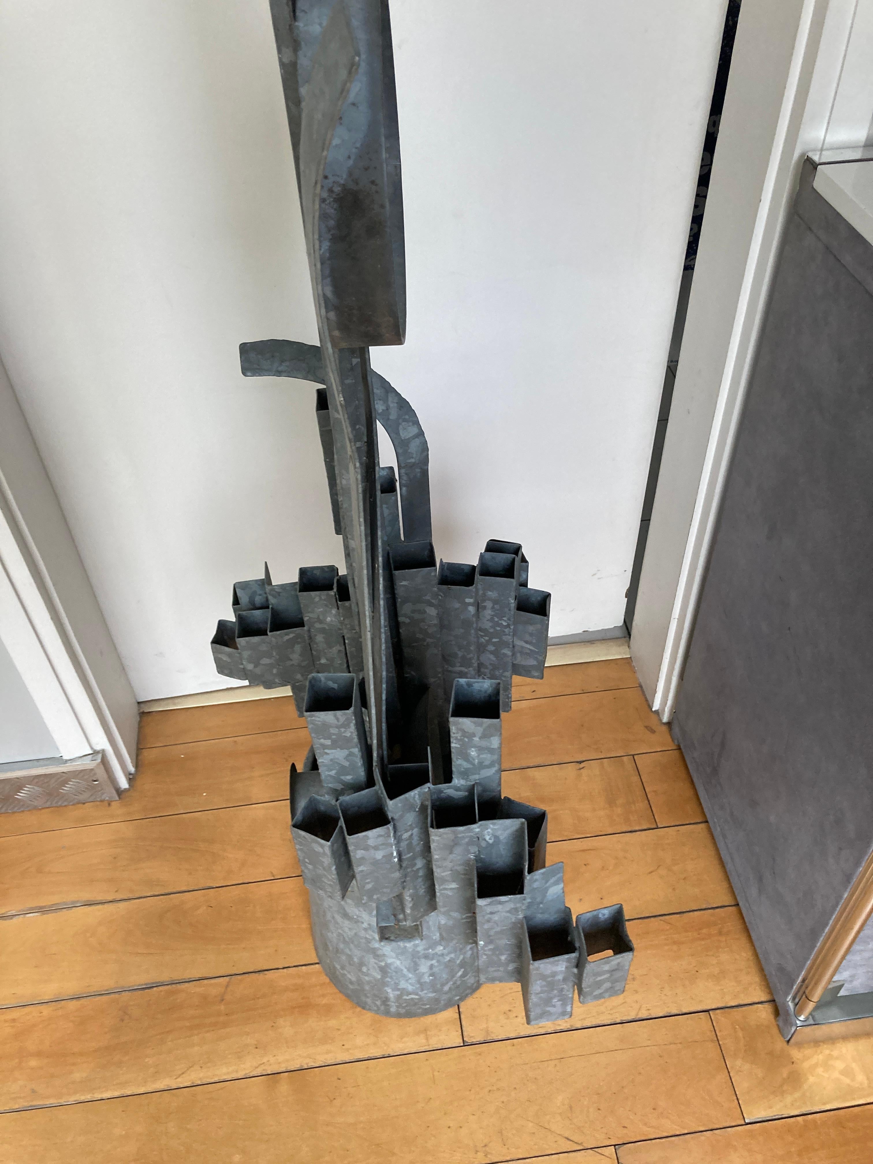 Tall brutalist metal sculpture For Sale 1