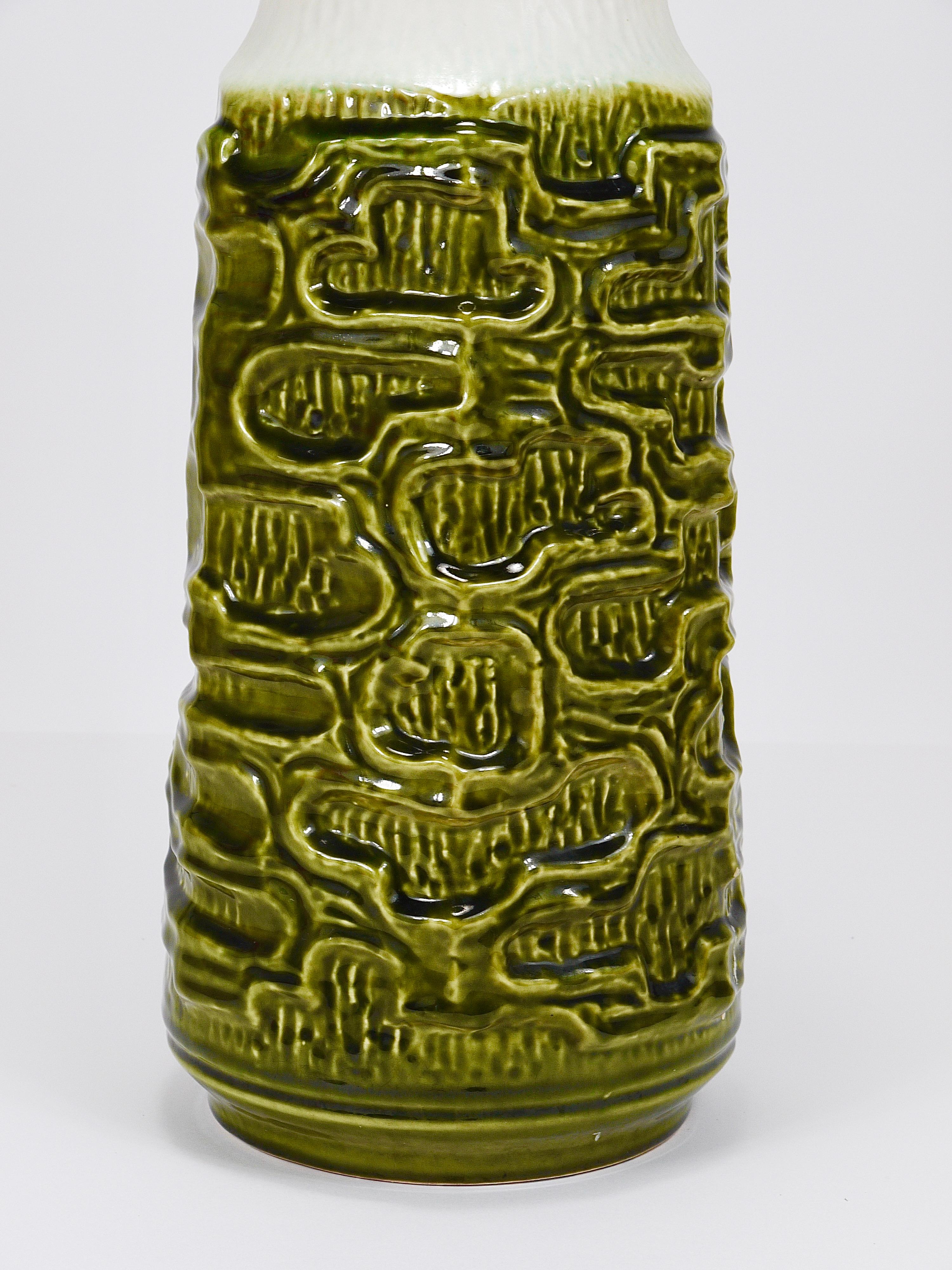 Ceramic Tall Brutalist Op-Art Green & White Terracotta Floor Vase, Austria, 1970s For Sale