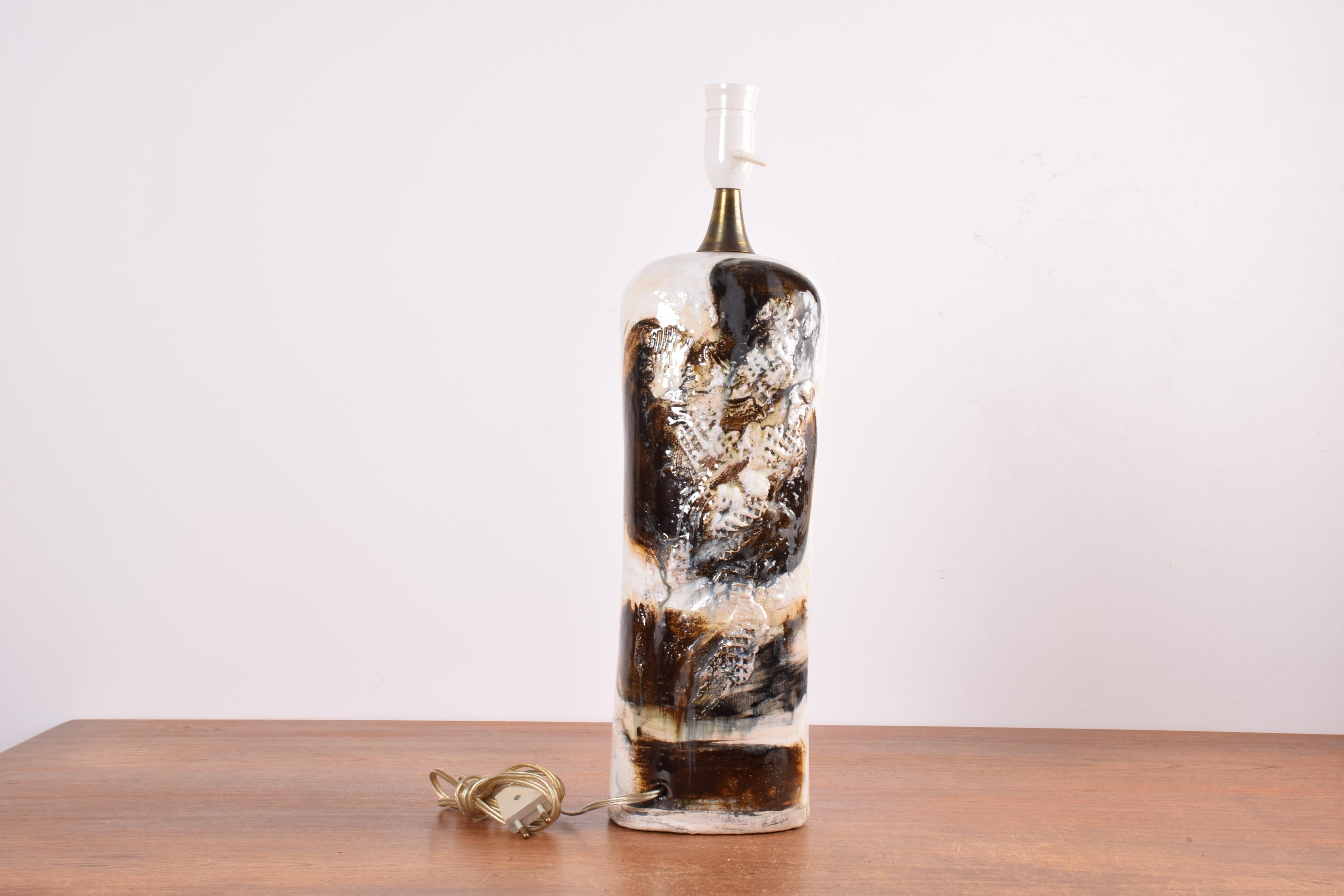 Tall Brutalist Sculptural Ceramic Table Lamp by Hagedorn-Olsen, Danish 1960s In Good Condition For Sale In Silkeborg, Silkeborg