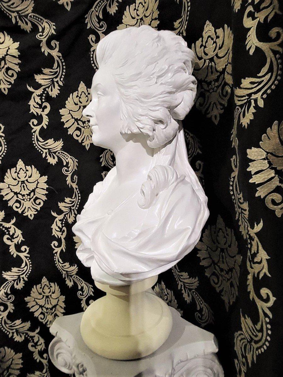 Plaster Tall Bust of a Noble French Lady, France 19th Century For Sale