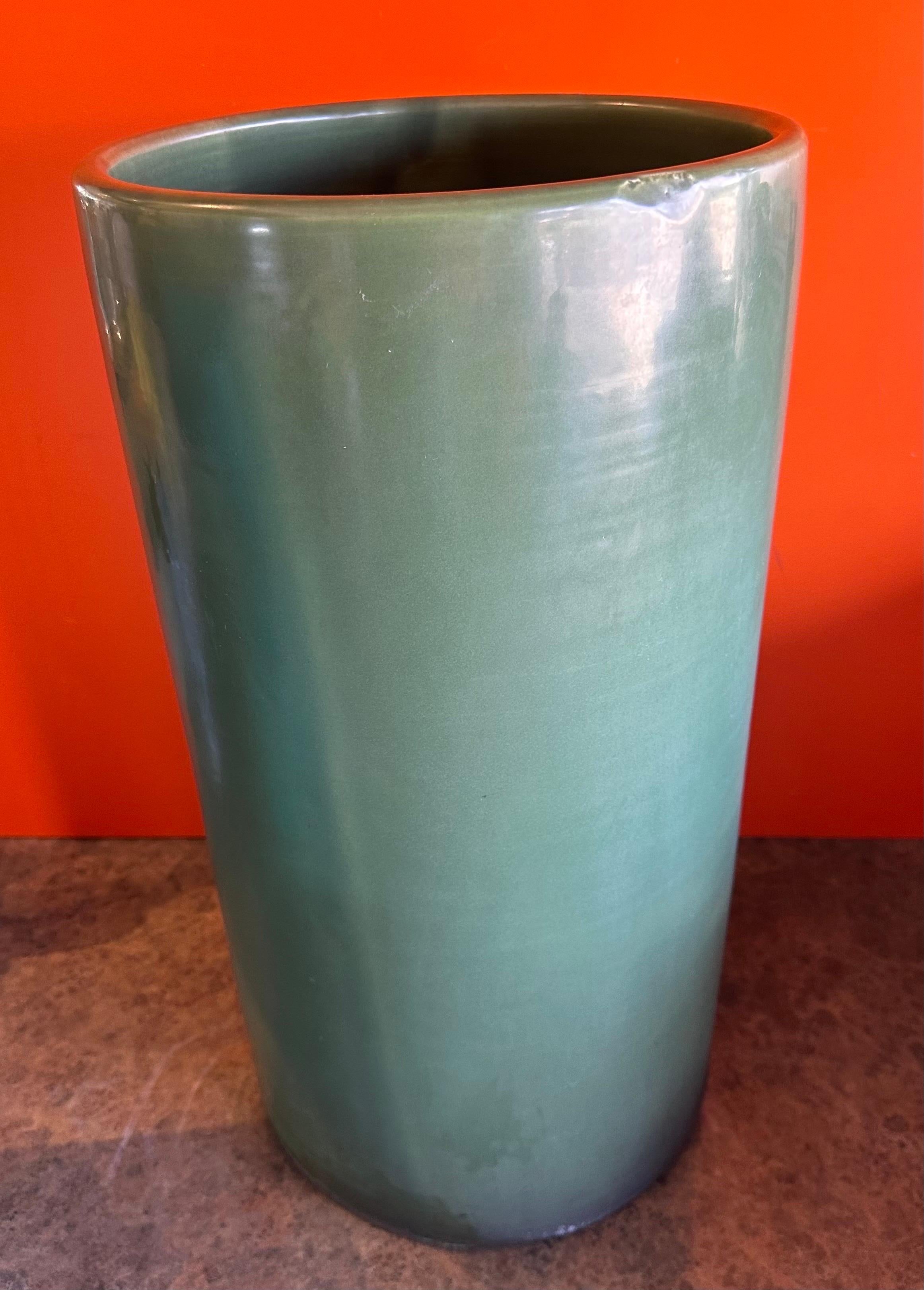 Glazed Tall California Design MCM Ceramic Planter in the Style of Gainey For Sale