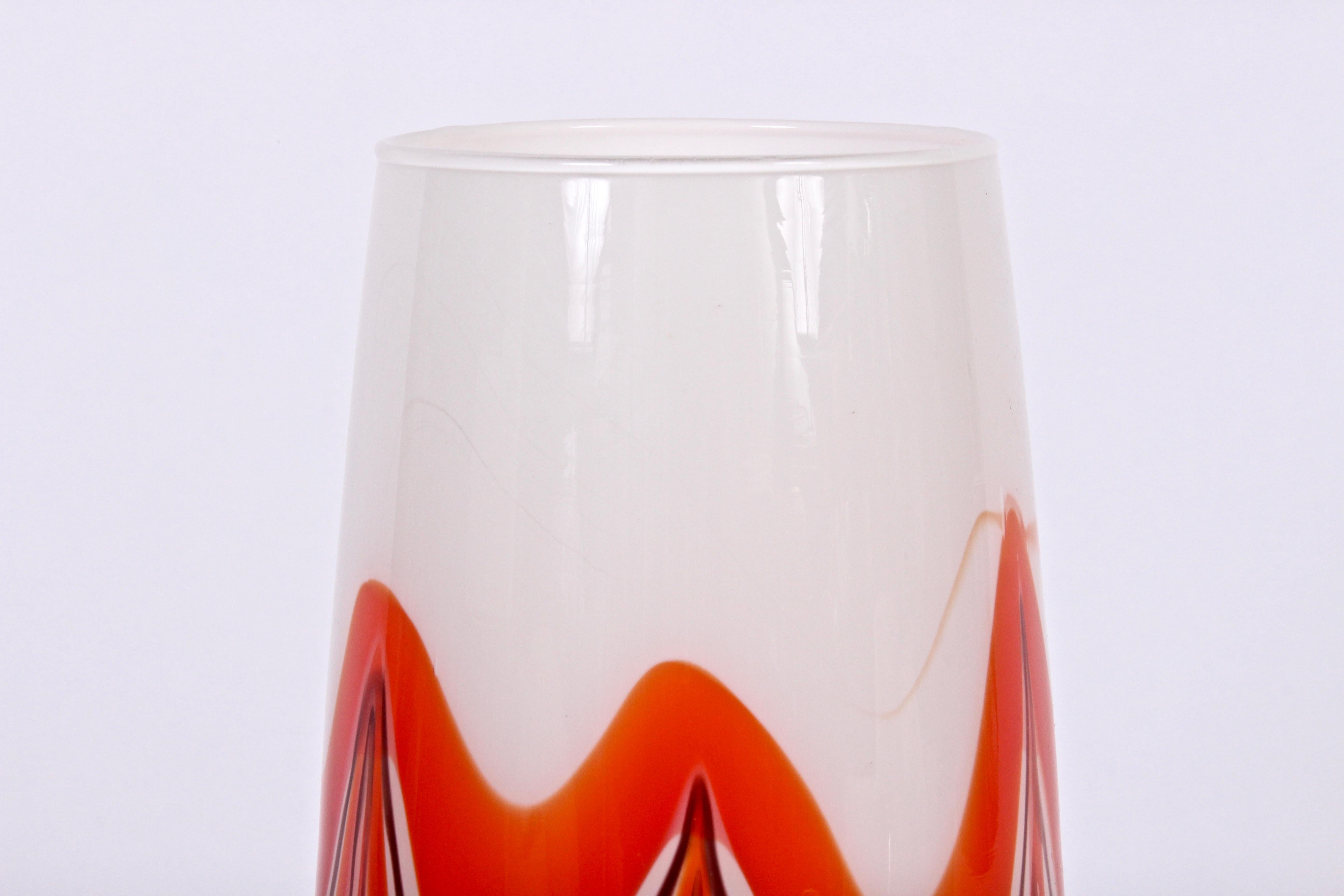 Italian Modern Carlo Moretti swirl orange, deep maroon and white marbled Murano opaque glass vase.  Handcrafted. Like new, never used. Made in Murano, Italy.