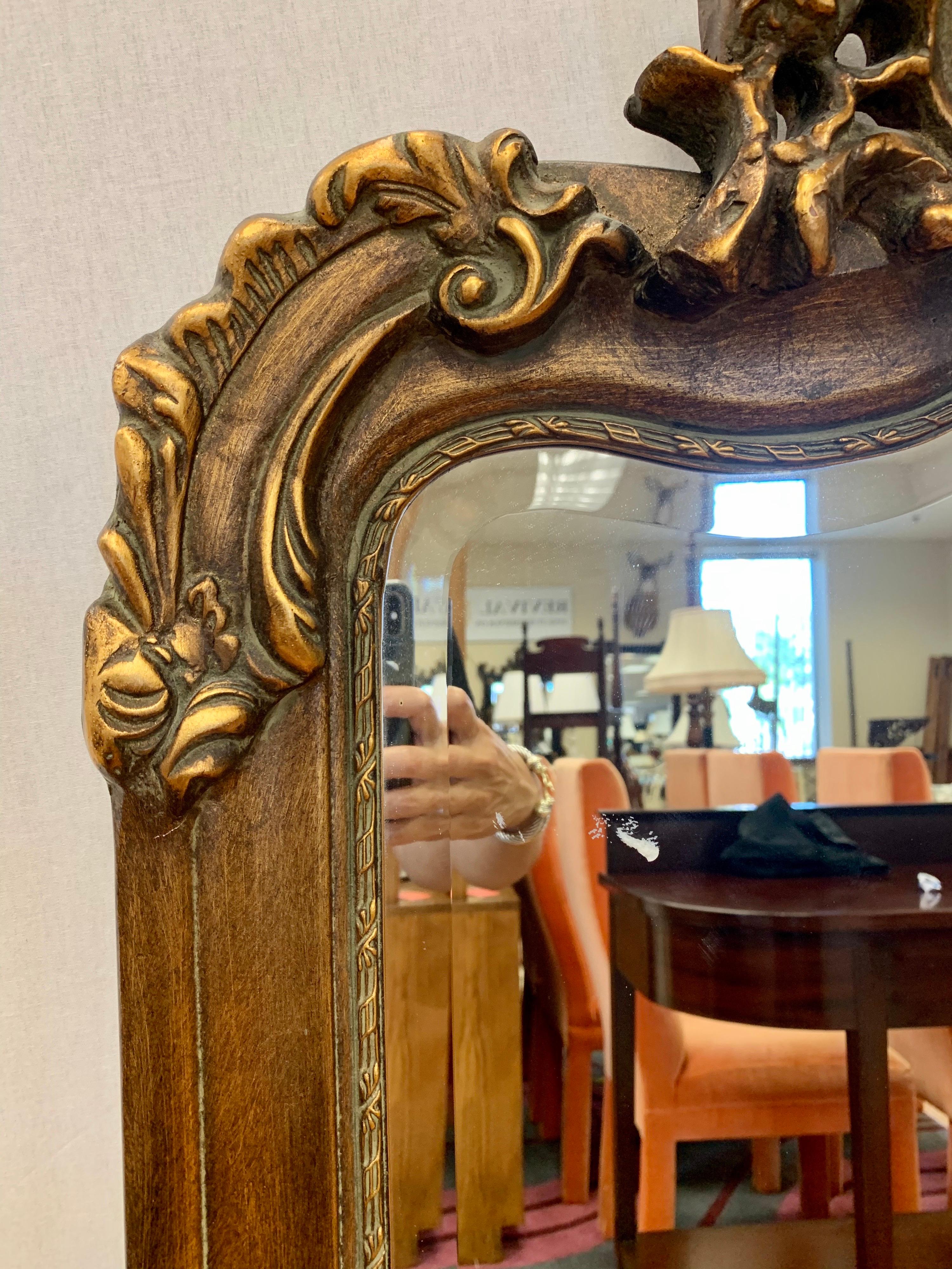 Italian Tall Carved Neoclassical Gilt Giltwood Floor Mirror