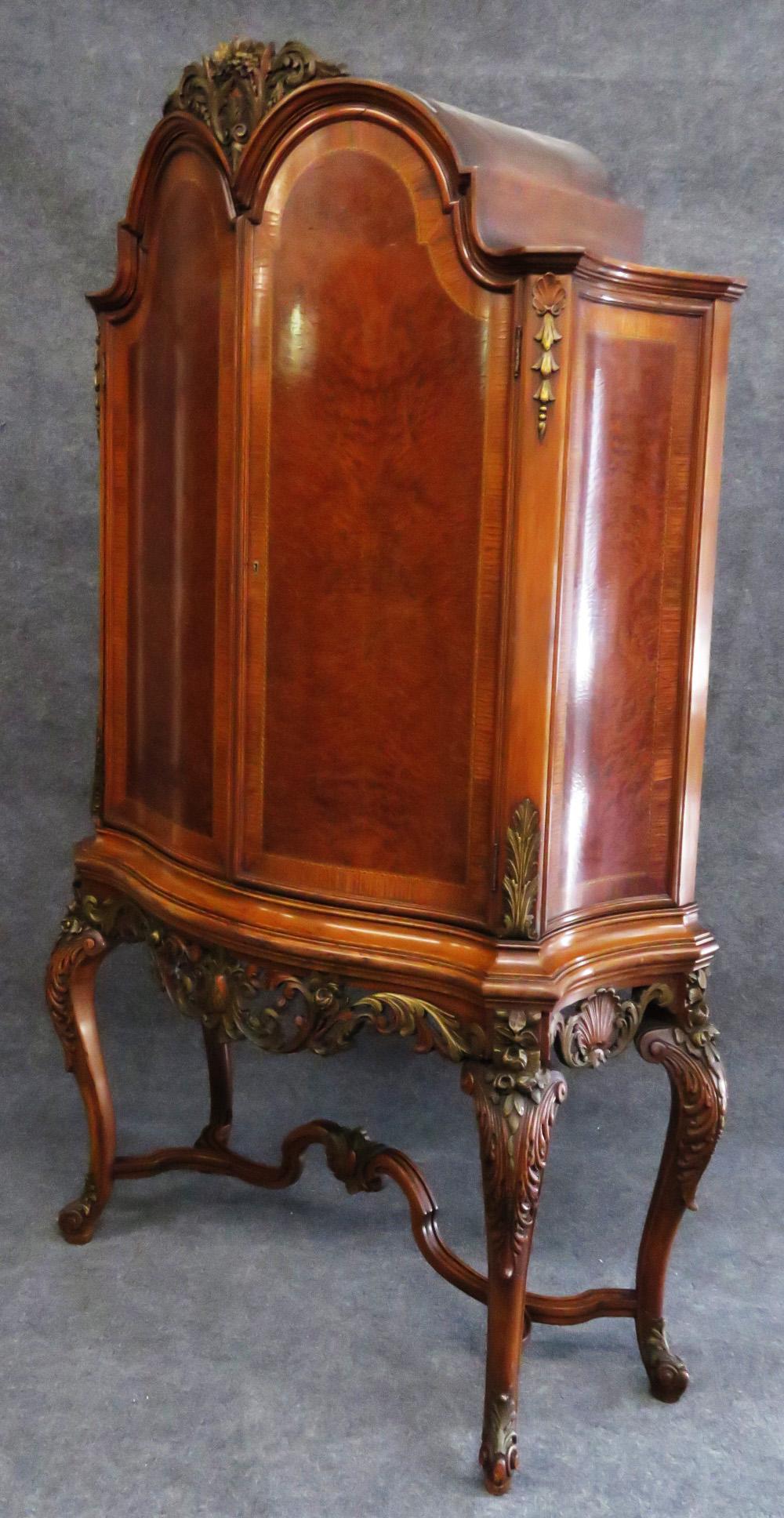 Walnut French Louis XV Style Carved Satinwood  China Liquor Cabinet, circa 1920s