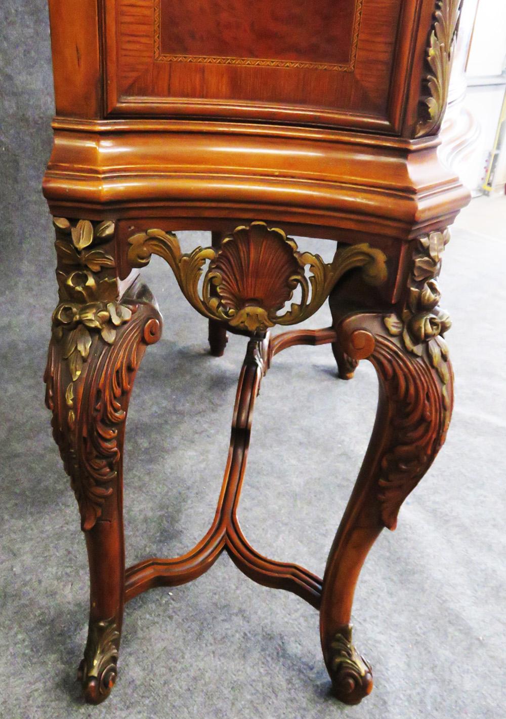 French Louis XV Style Carved Satinwood  China Liquor Cabinet, circa 1920s 3