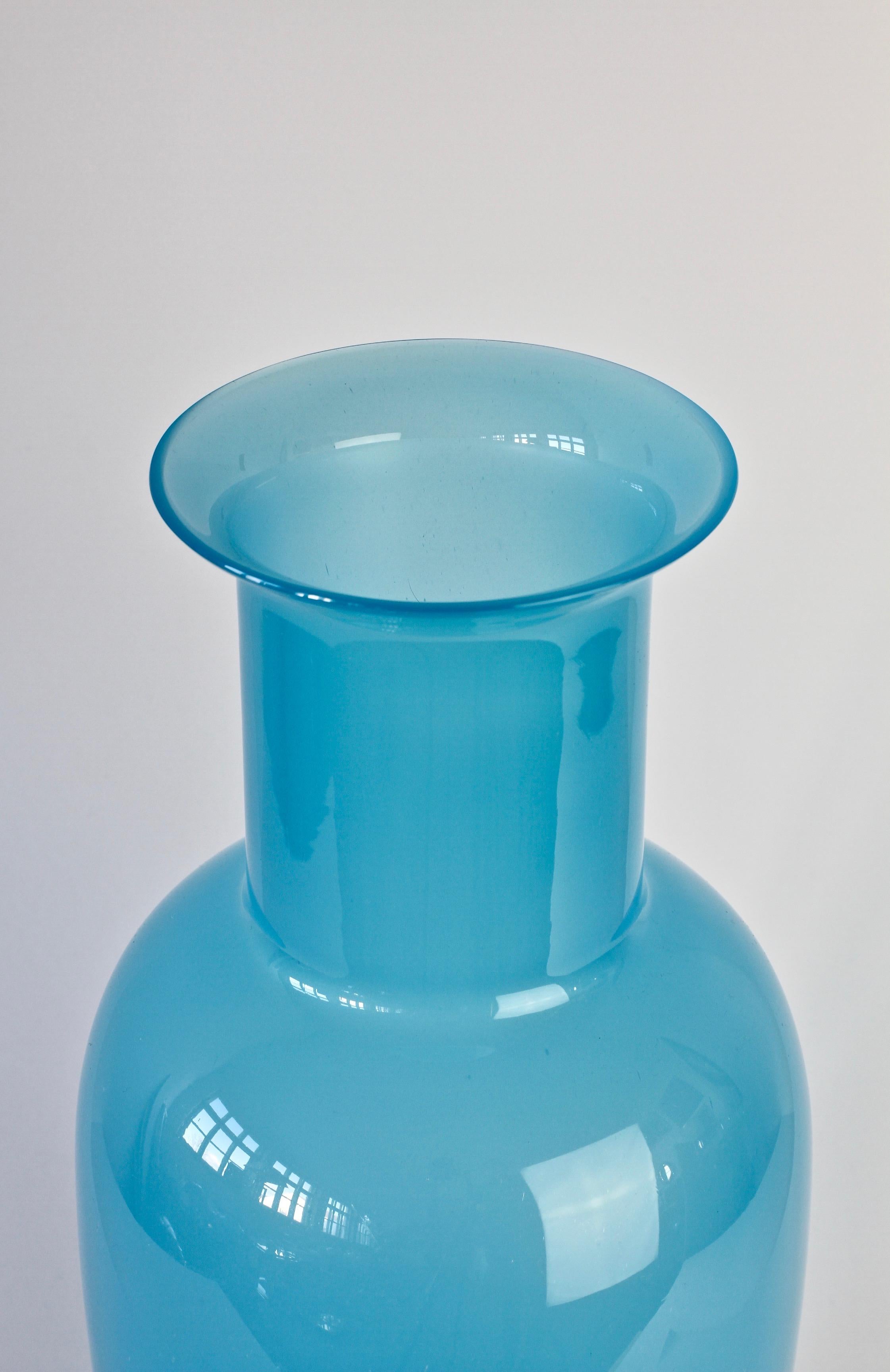 Tall Cenedese Vintage Midcentury Blue Italian Murano Glass Centrepiece Vase 6
