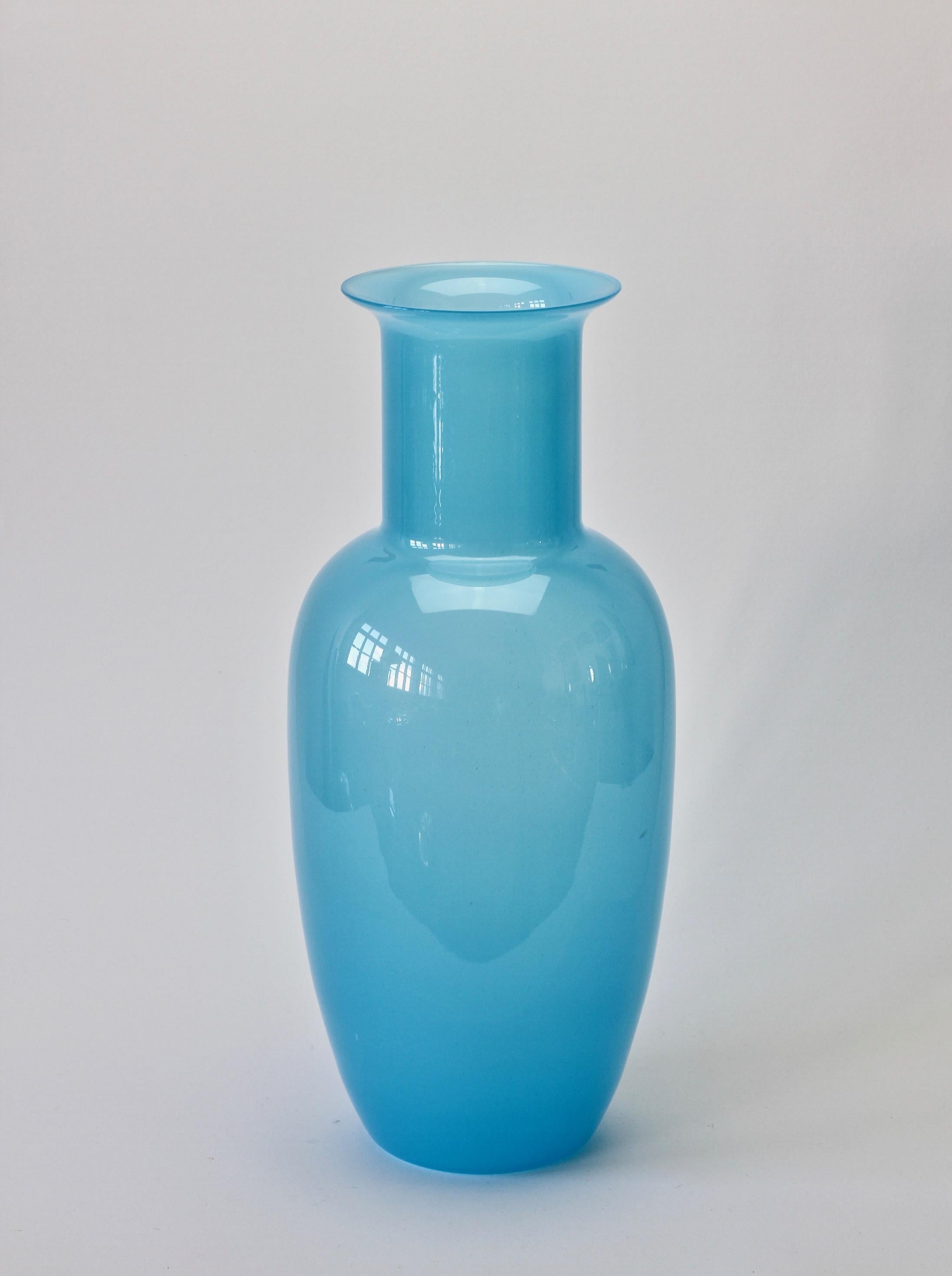 Blown Glass Tall Cenedese Vintage Midcentury Blue Italian Murano Glass Centrepiece Vase