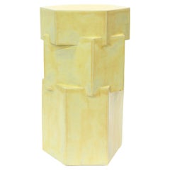 Großer Keramik-Beistelltisch „Hex“ in Buttery Gelb von BZIPPY