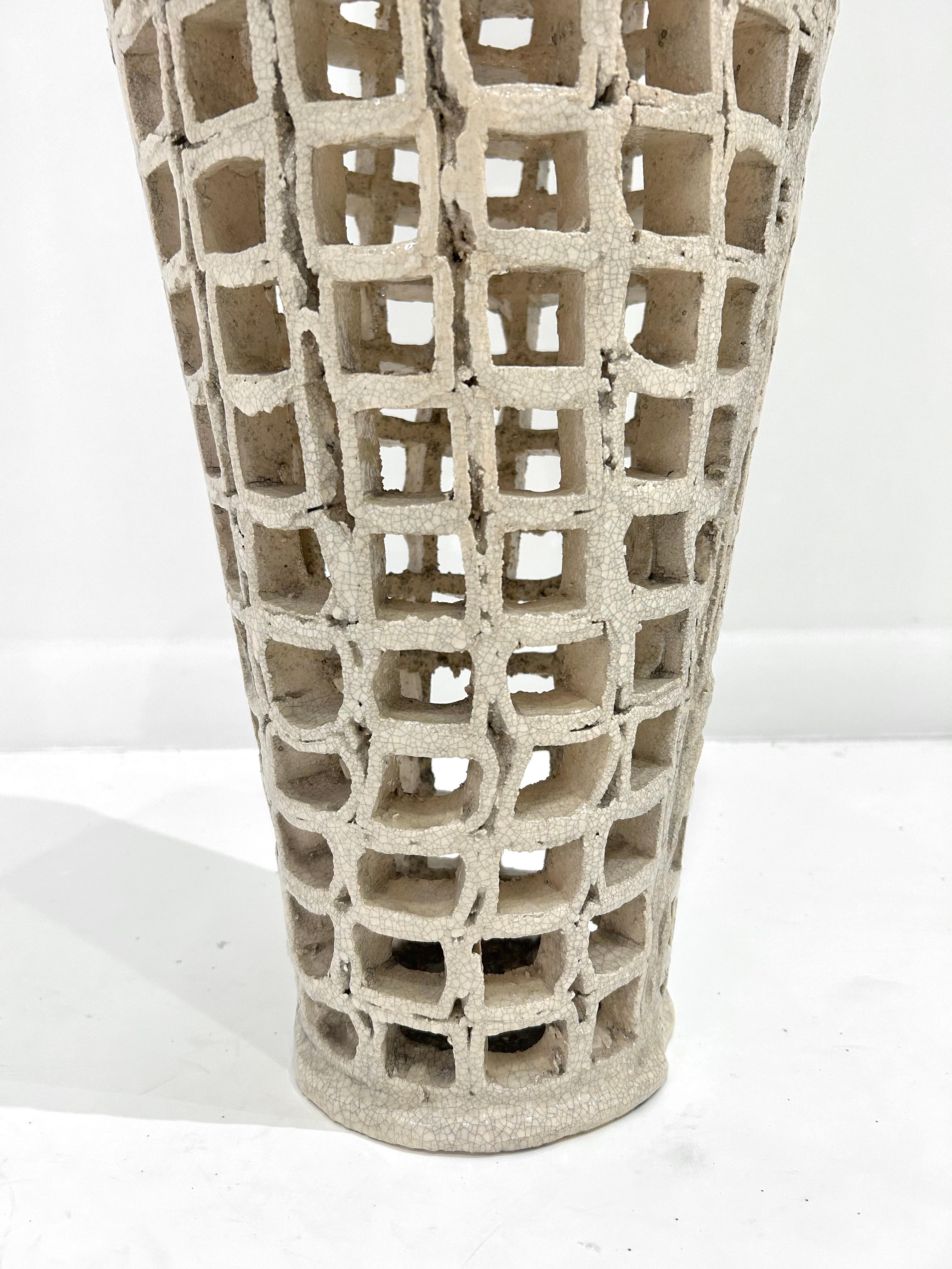 Tall Ceramic Sculpture by Matteo Naggi (Keramik) im Angebot