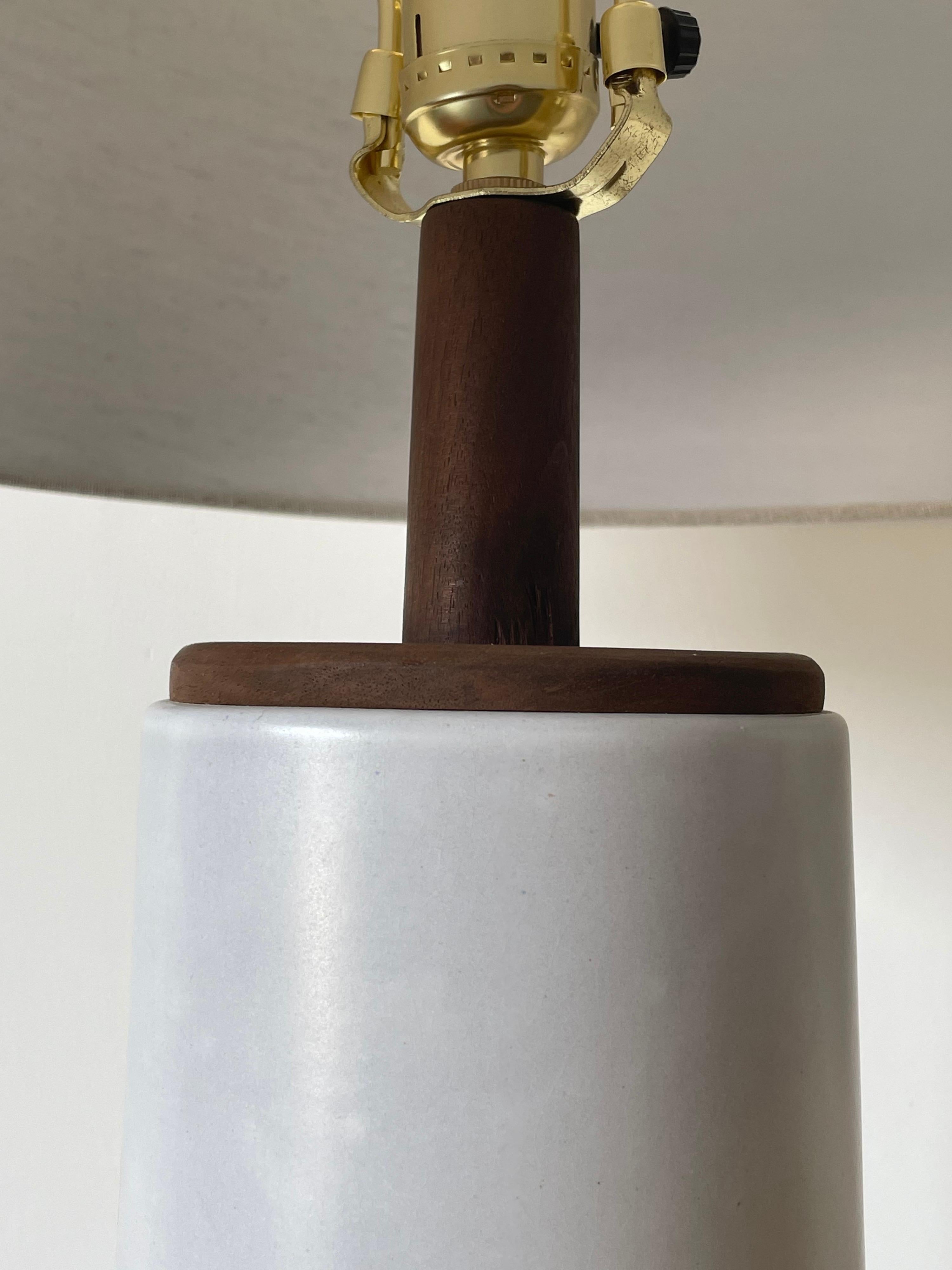 American Tall Ceramic Table Lamp by Jane and Gordon Martz For Sale