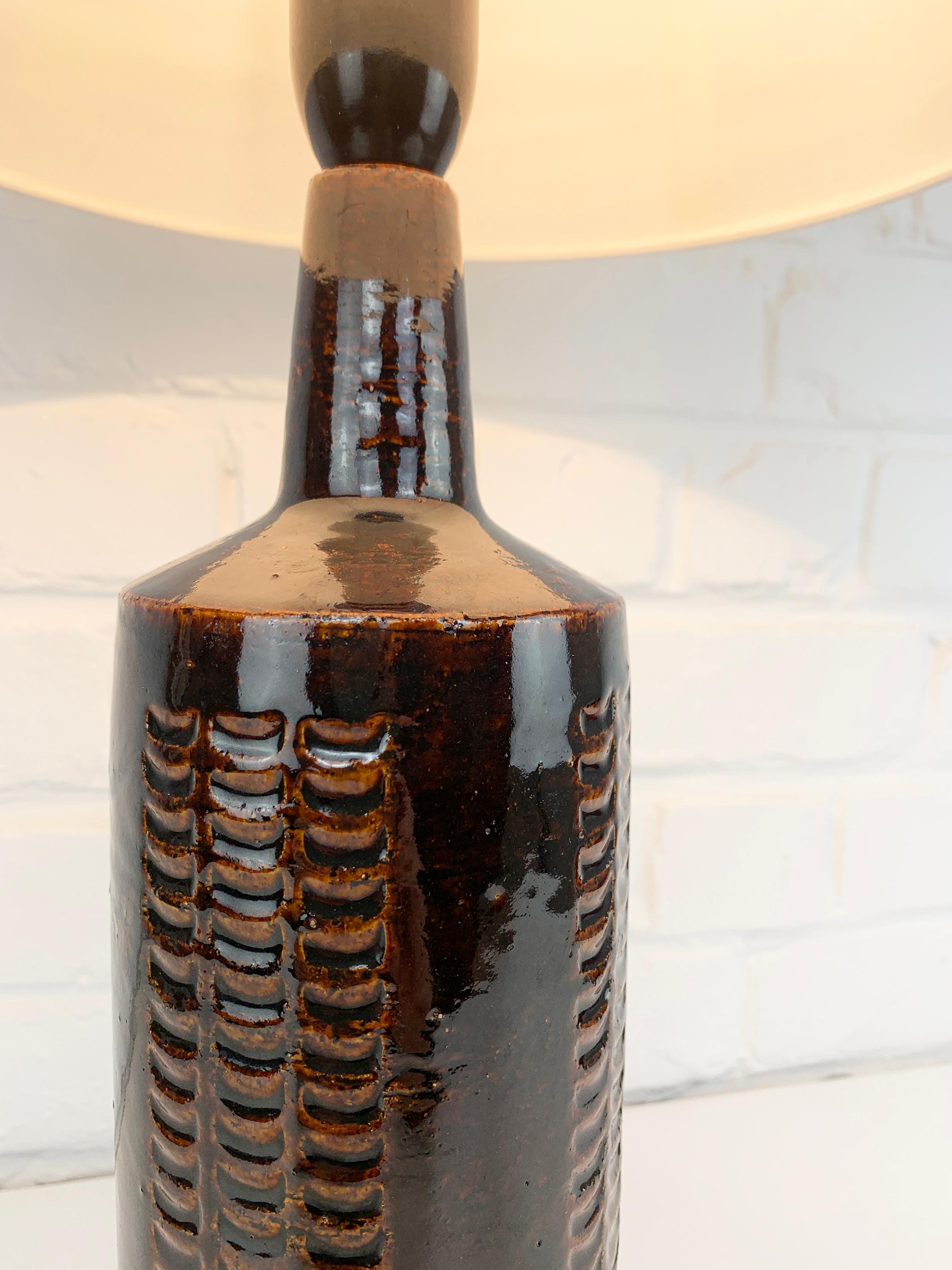Danish Tall Ceramic table lamp by Palshus, Denmark, by Per & Annelise Linnemann-Schmidt For Sale