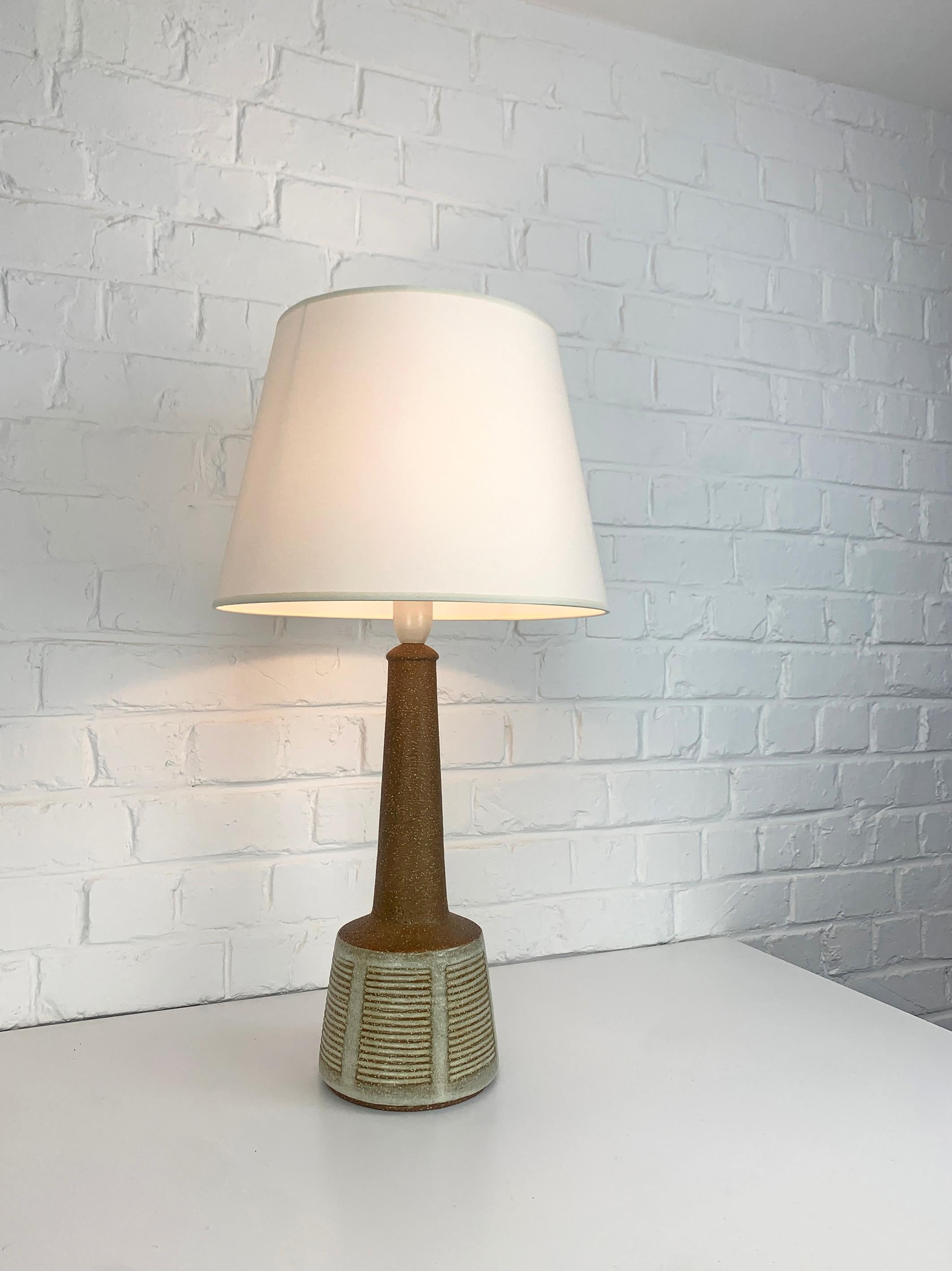 20th Century Tall Ceramic table lamp by Palshus, design by Esben Klint for Le Klint For Sale