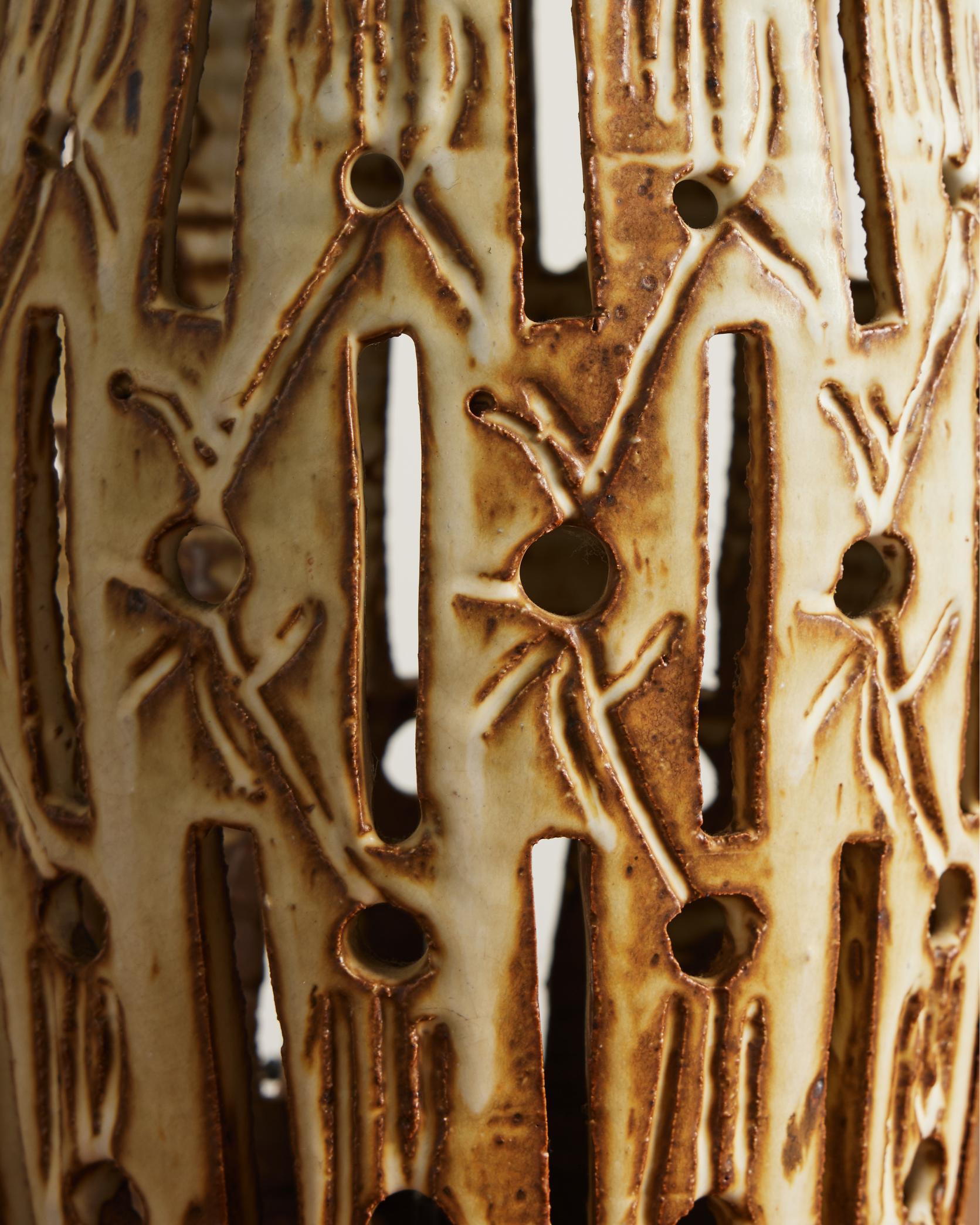 Tall Ceramic Table Lamp with Incised Details, Scandinavia, c. 1960 For Sale 1