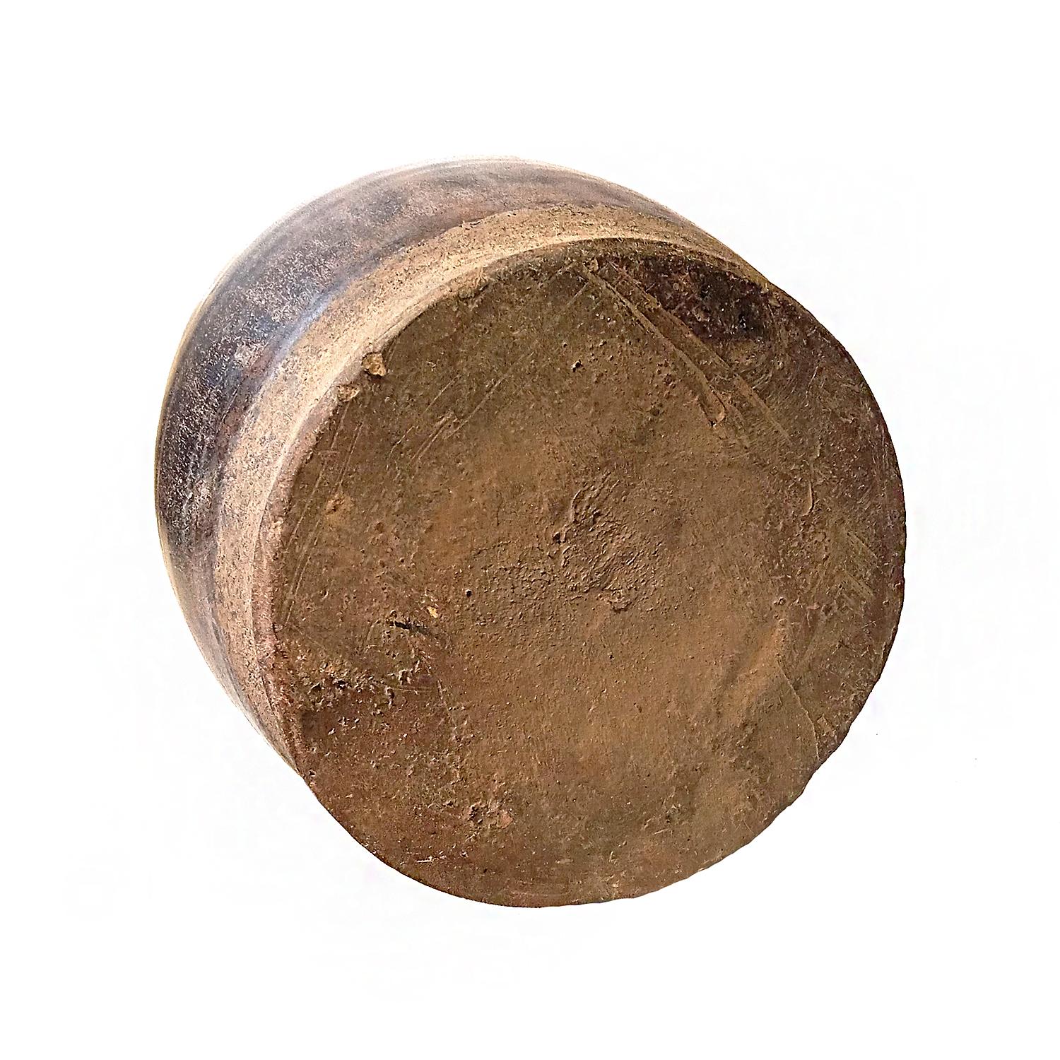 Vaso alto in ceramica tailandese con smalto screziato marrone, con manici ad anello In condizioni buone in vendita a New York, NY