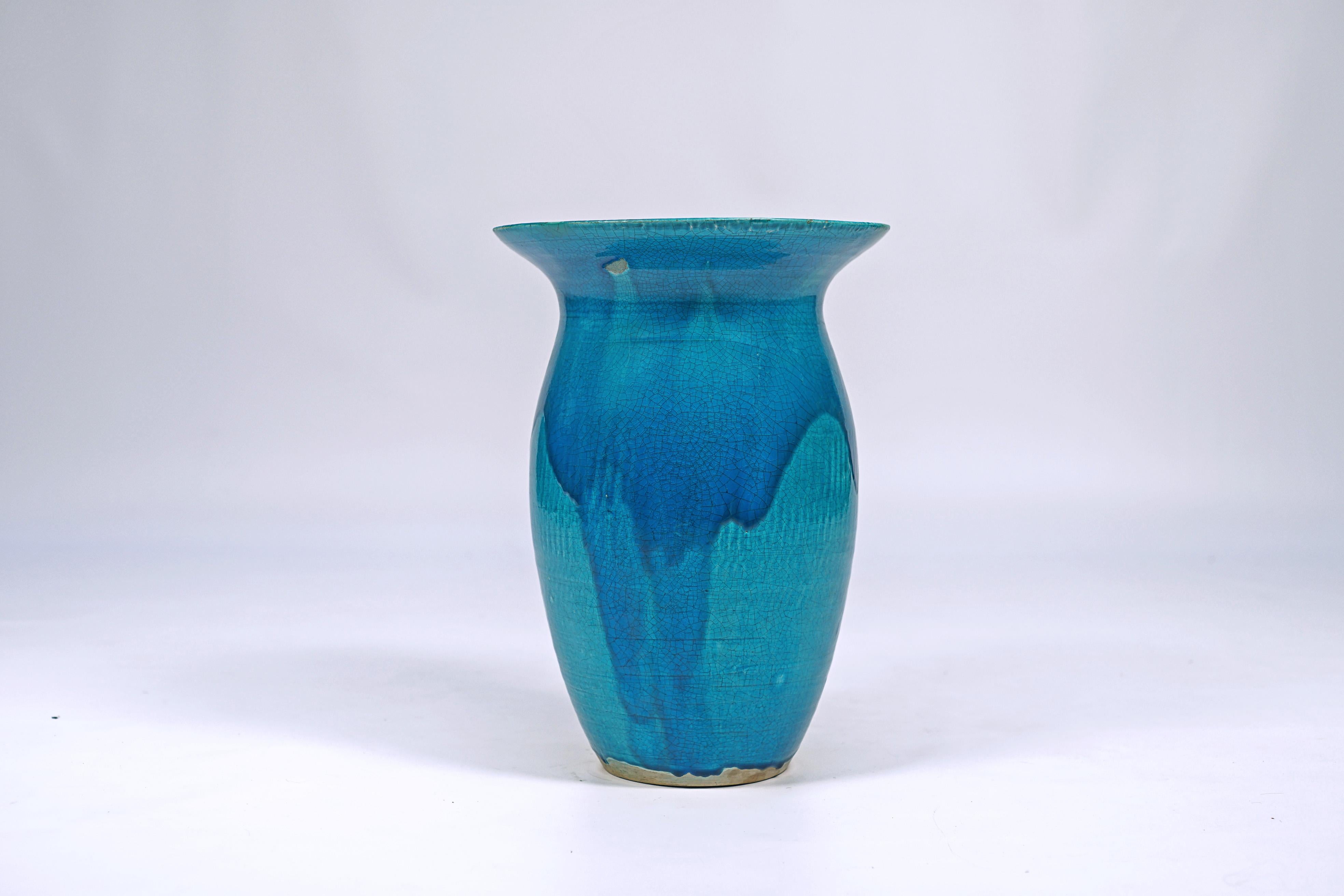 Glazed ceramic vase, “Blue Turquoise” color, made by Jean Besnad (1889 -1958) Signed JB France.

France, CIRCA 1930.