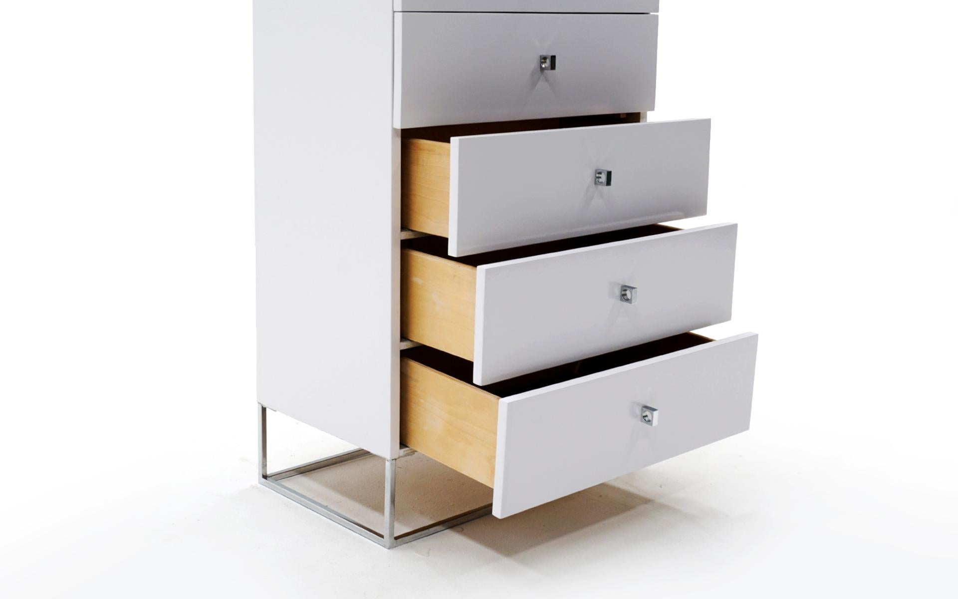 chest of drawers tall