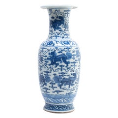 Grand vase chinois Qilin Fantail bleu et blanc