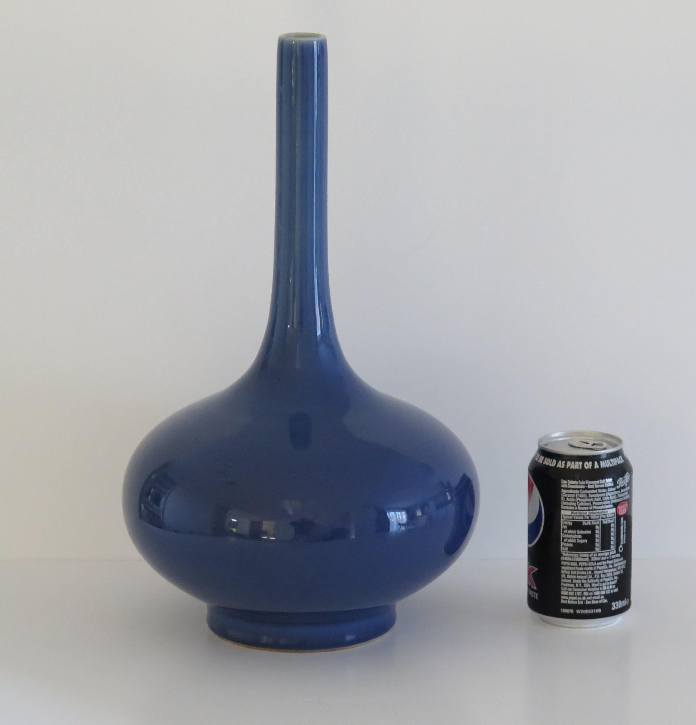 Tall Chinese Porcelain Bottle Vase Sapphire Blue 6 Char Mk, Late 19thC Qing For Sale 11