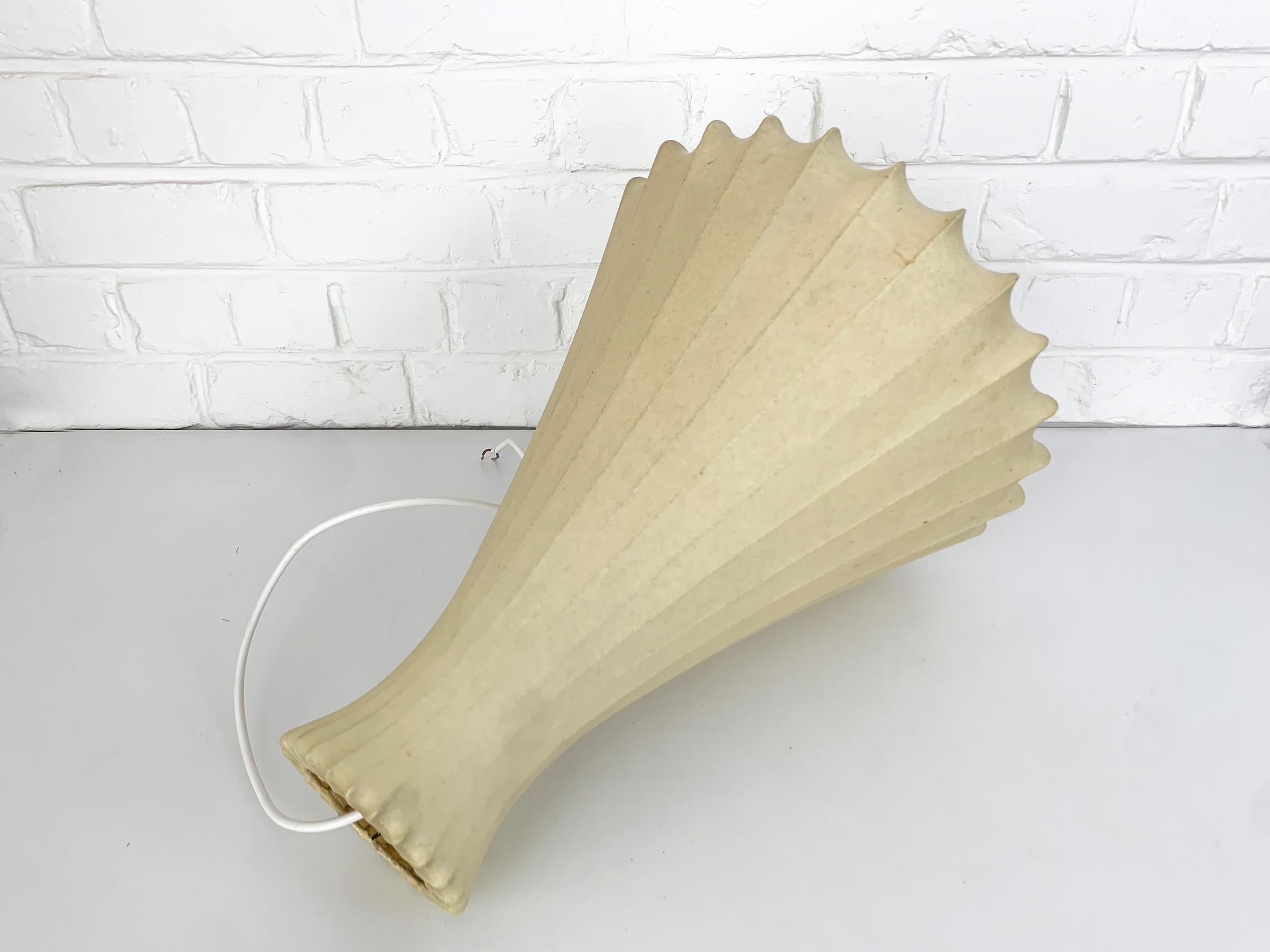 Tall Cocoon Pendant light, Friedel Wauer for Goldkant Leuchten, 1960s For Sale 7