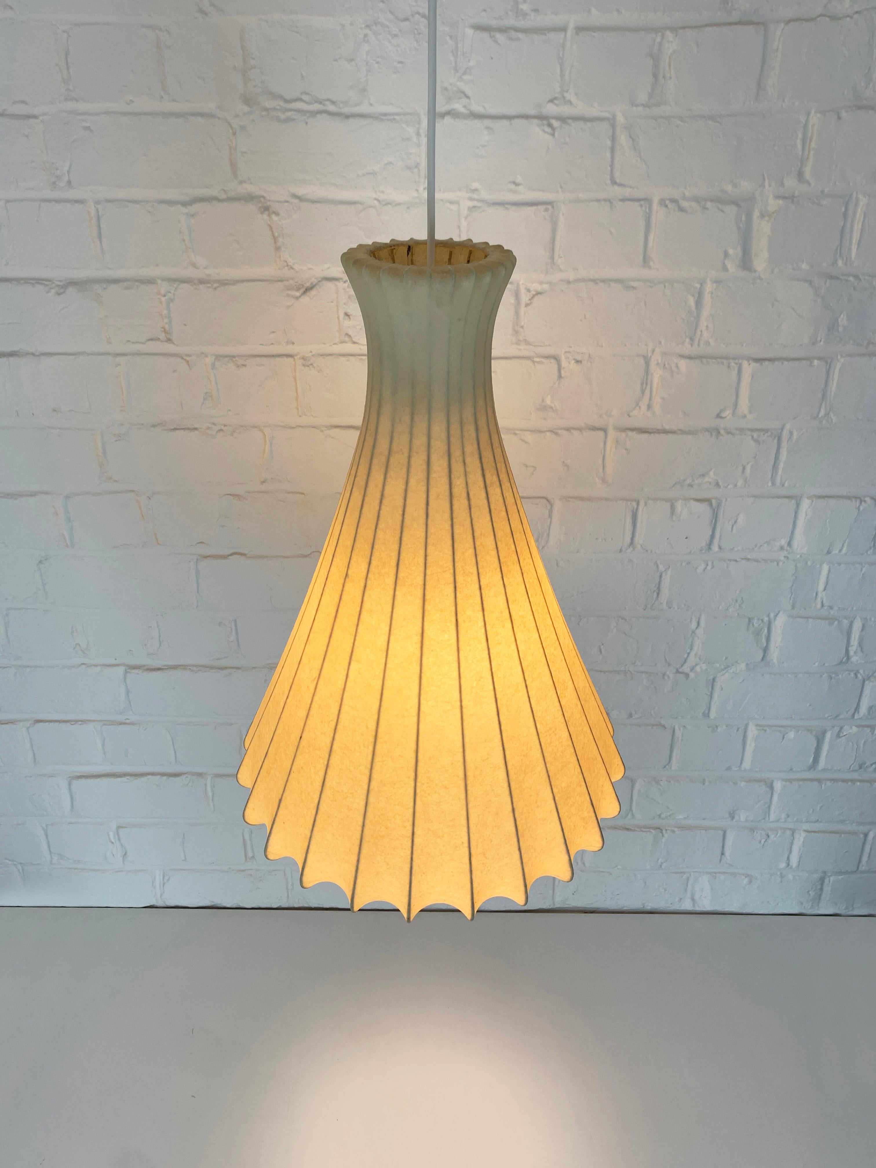 Tall Cocoon Pendant light, Friedel Wauer for Goldkant Leuchten, 1960s In Good Condition For Sale In Vorst, BE