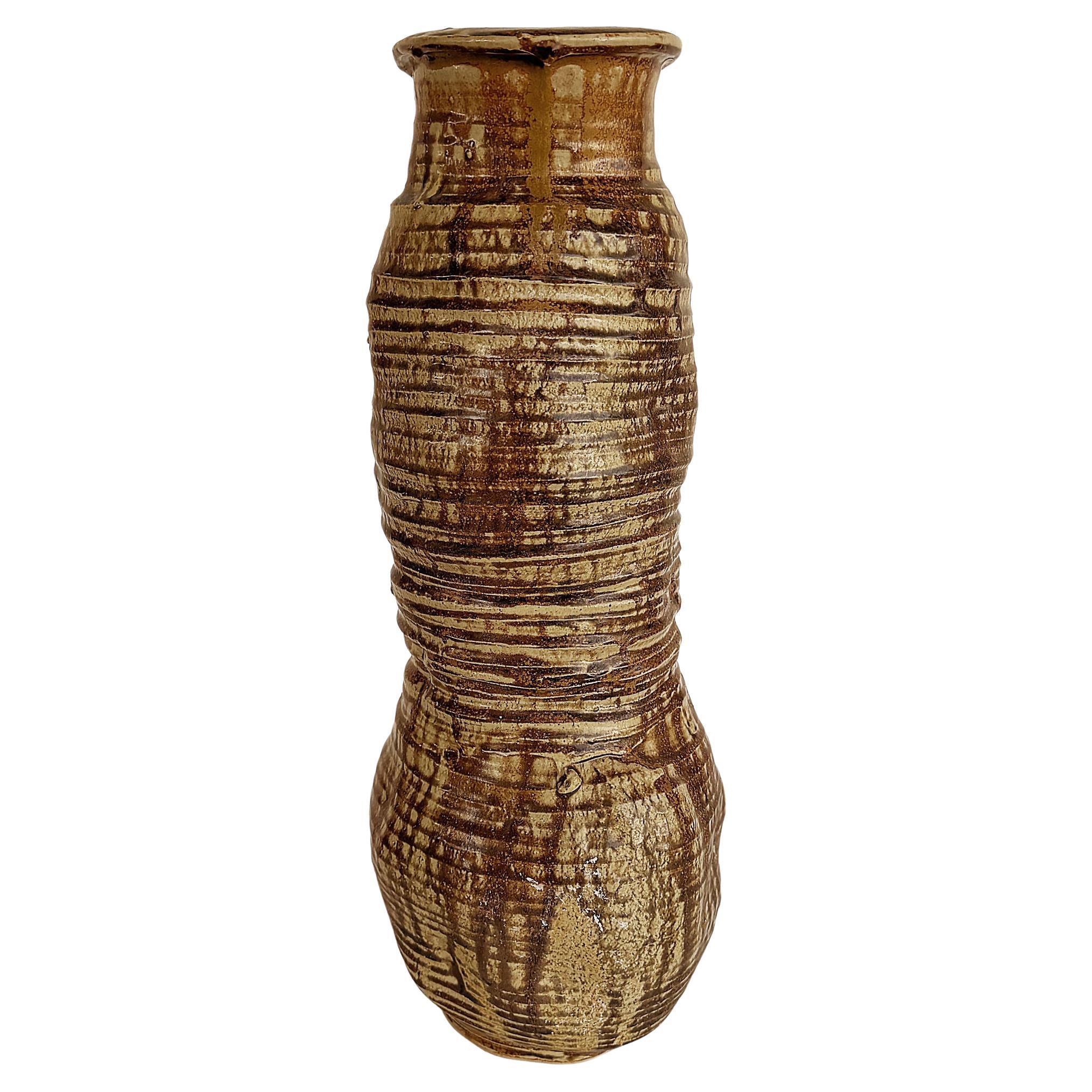 Große Spule Töpferei Drizzle Glasur Hand gebaut Vase signiert Tojoowski 2001 im Angebot