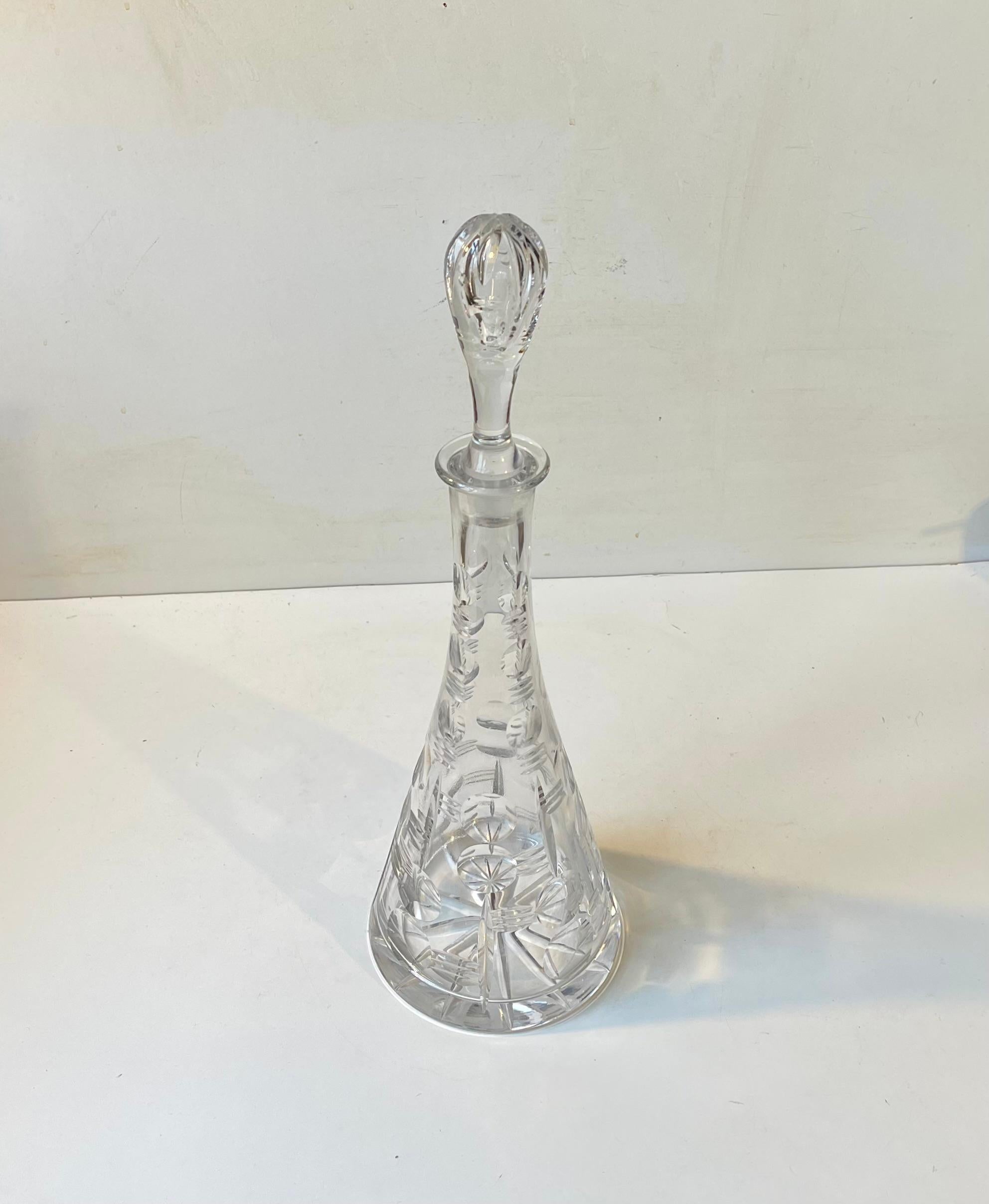 Decantador Alto Cónico de Cristal Tallado Art Decó de Holmegaard en Bueno estado para la venta en Esbjerg, DK
