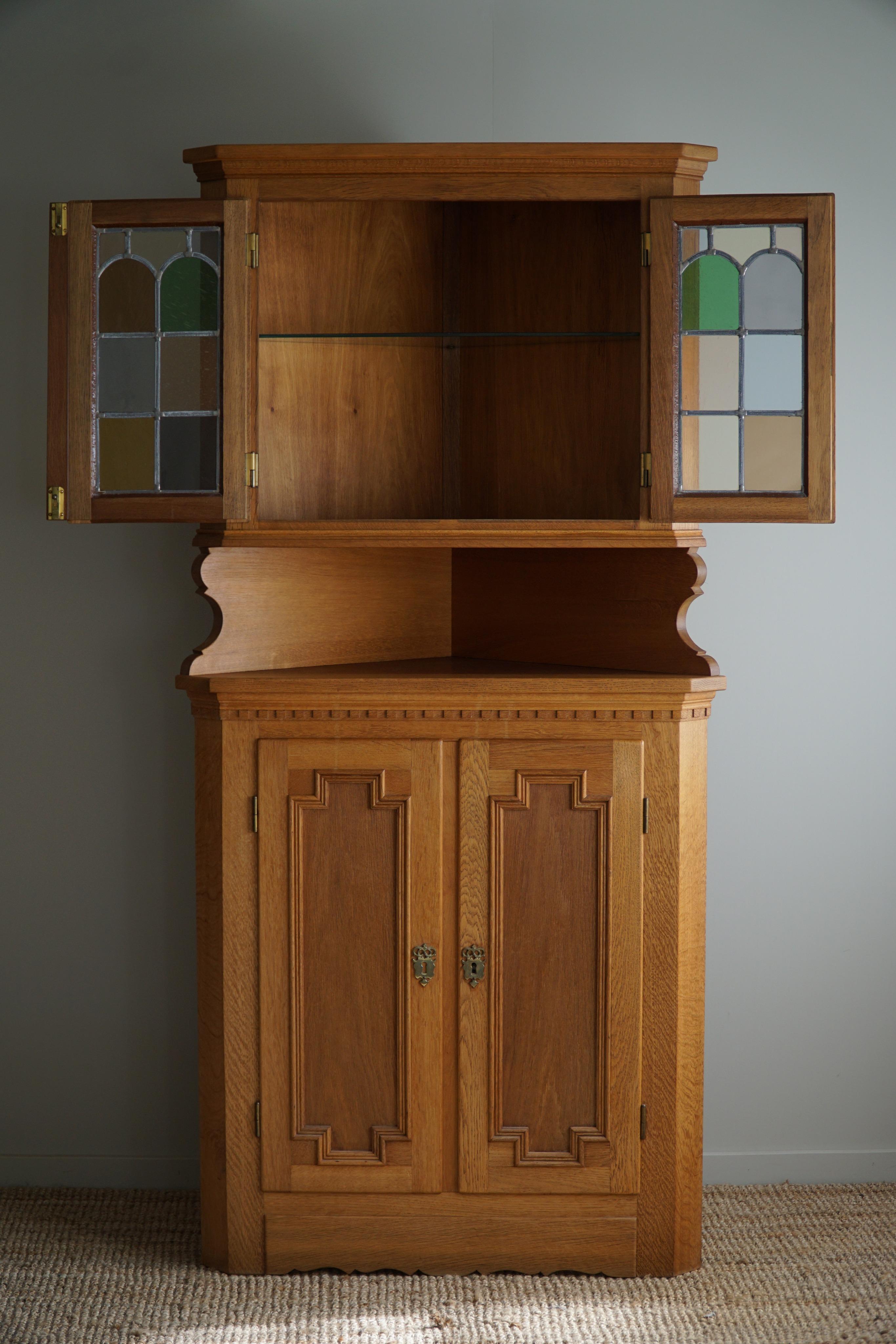 Mid-Century Modern Tall Corner Cabinet in Oak & Glass by Henning Kjærnulf, Danish Modern, 1960s For Sale