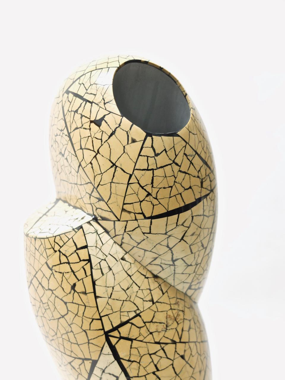 Große Vase aus geschwungenem Bambus R&Y Augousti mit Craquelé-Design (Philippinisch) im Angebot