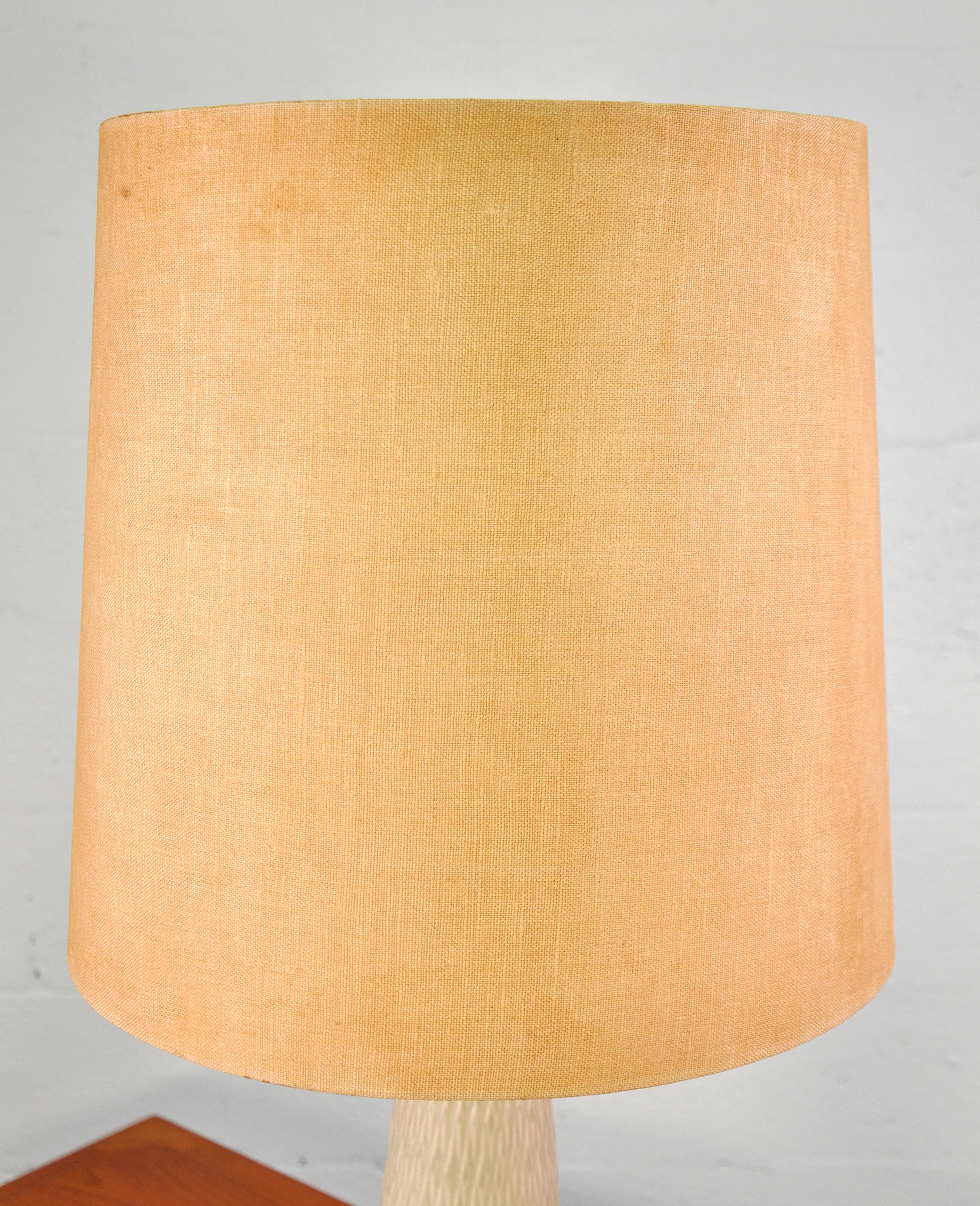 Tall Danish Cream Ceramic Table Lamp, 1950s For Sale 2