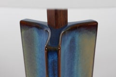 Grande lampe de table sculpturale danoise en céramique à glaçure bleue fabriquée par Søholm, années 1960