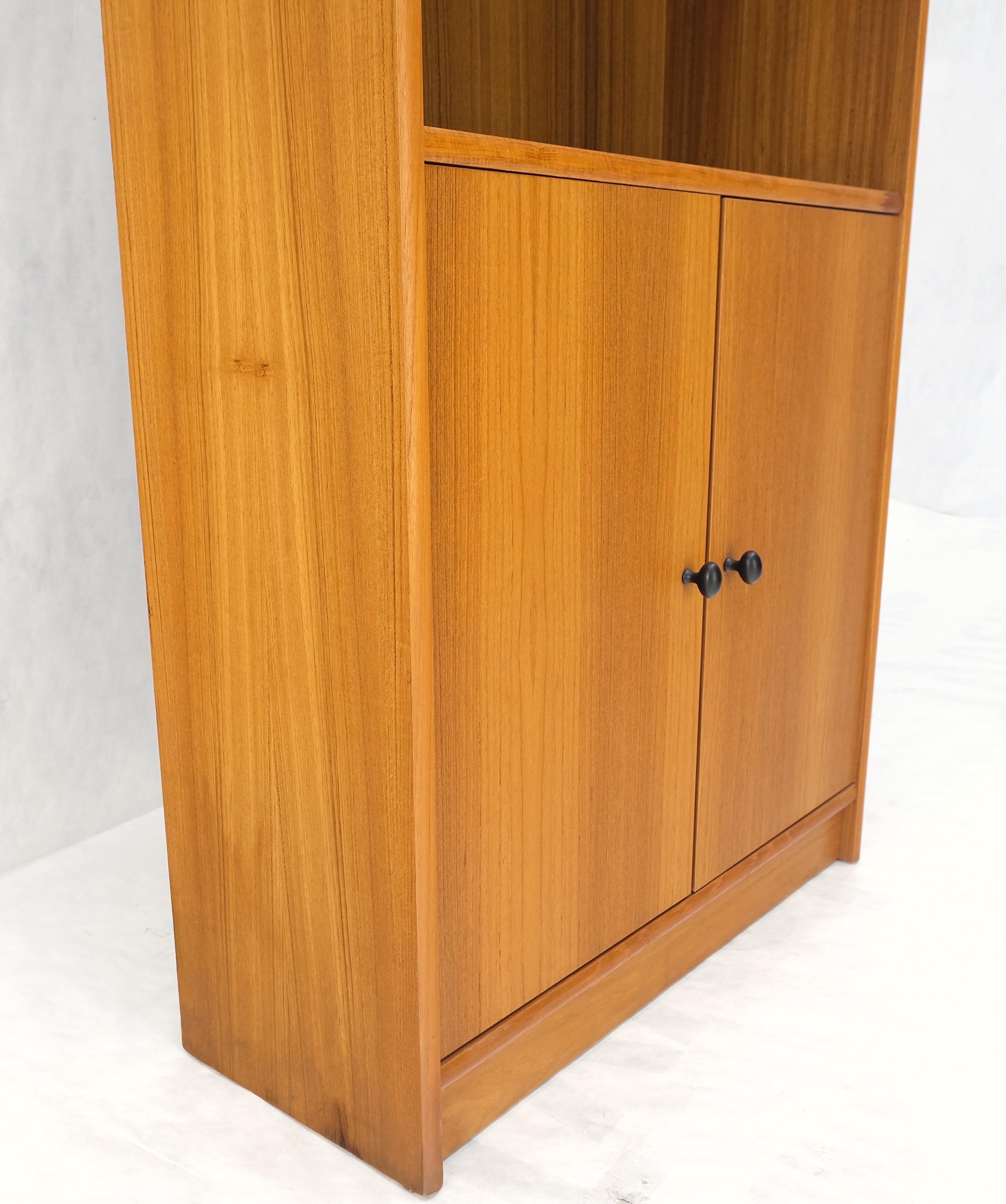 Tall Danish Teak Mid-Century Modern Bookcase Adjustable Shelves 2 Door Compartme 6