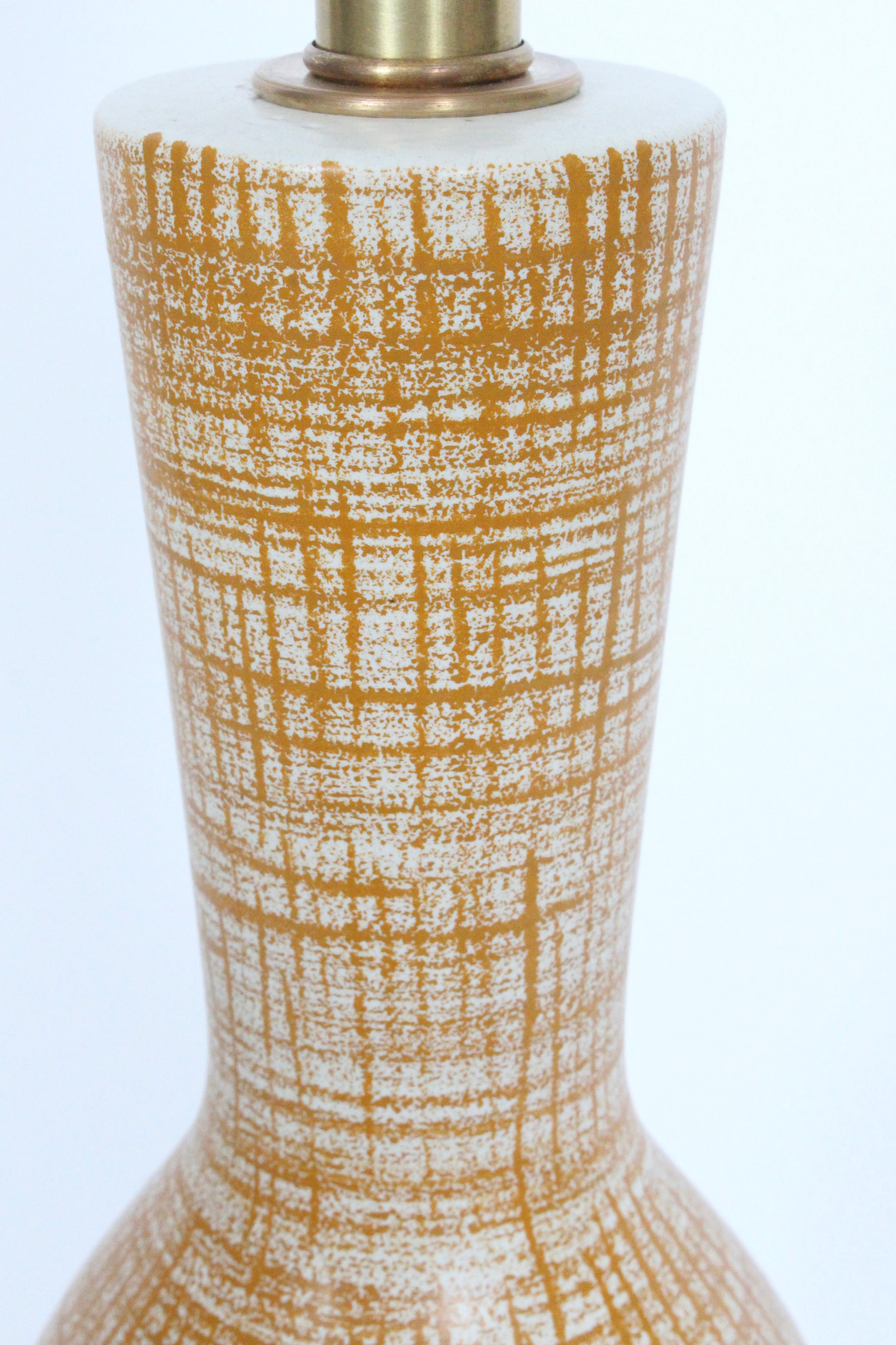 Tall Design Technics Pottery White Table Lamp with Woven Rust Pattern, 1950's For Sale 1