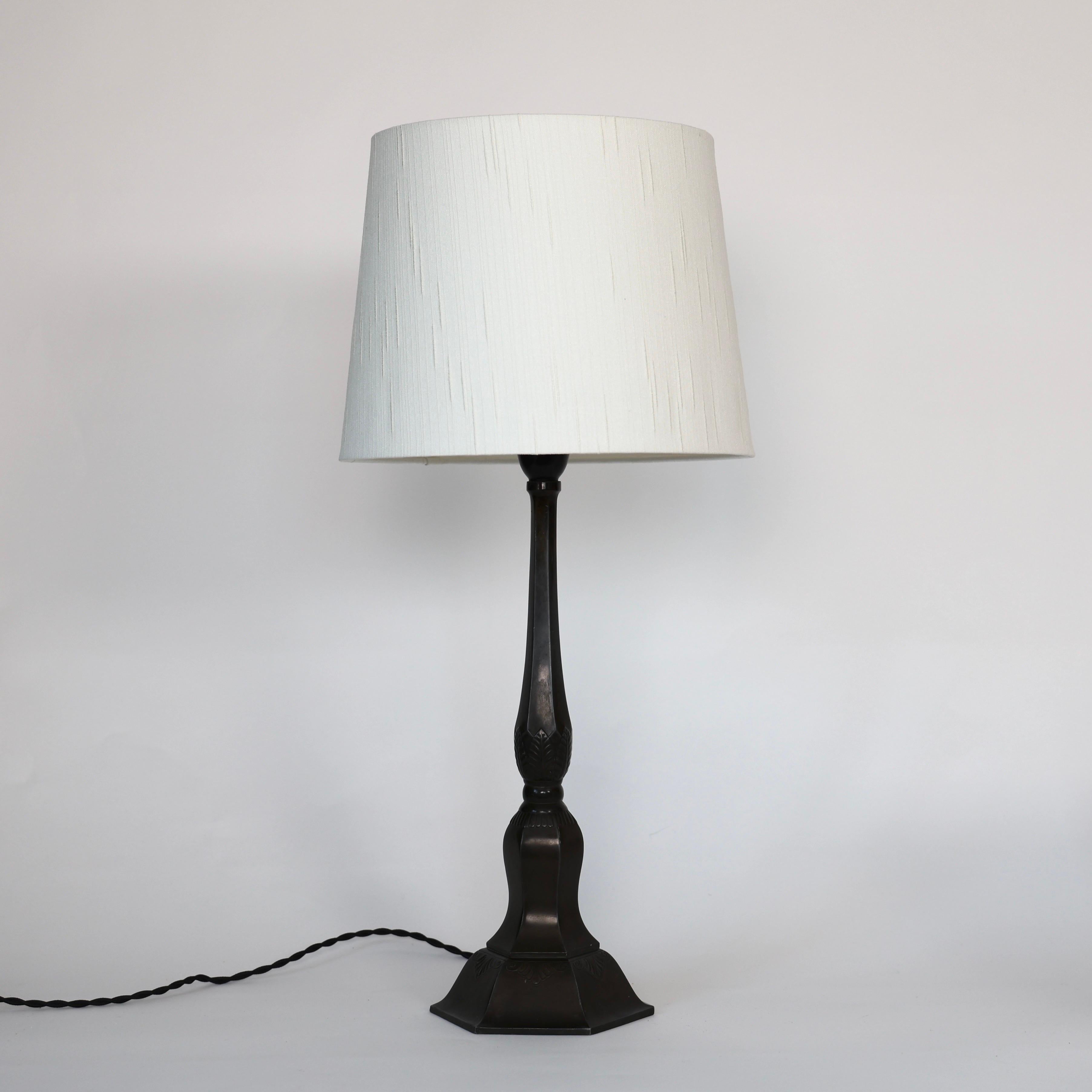 Early 20th Century Tall Diskometal Table Lamp by Just Andersen, 1920s, Denmark For Sale