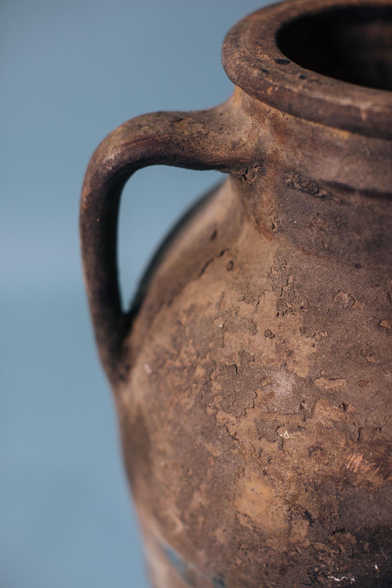 Vaso alto a doppio manico in terracotta, inizio XX secolo, Ves mediterraneo in vendita 1