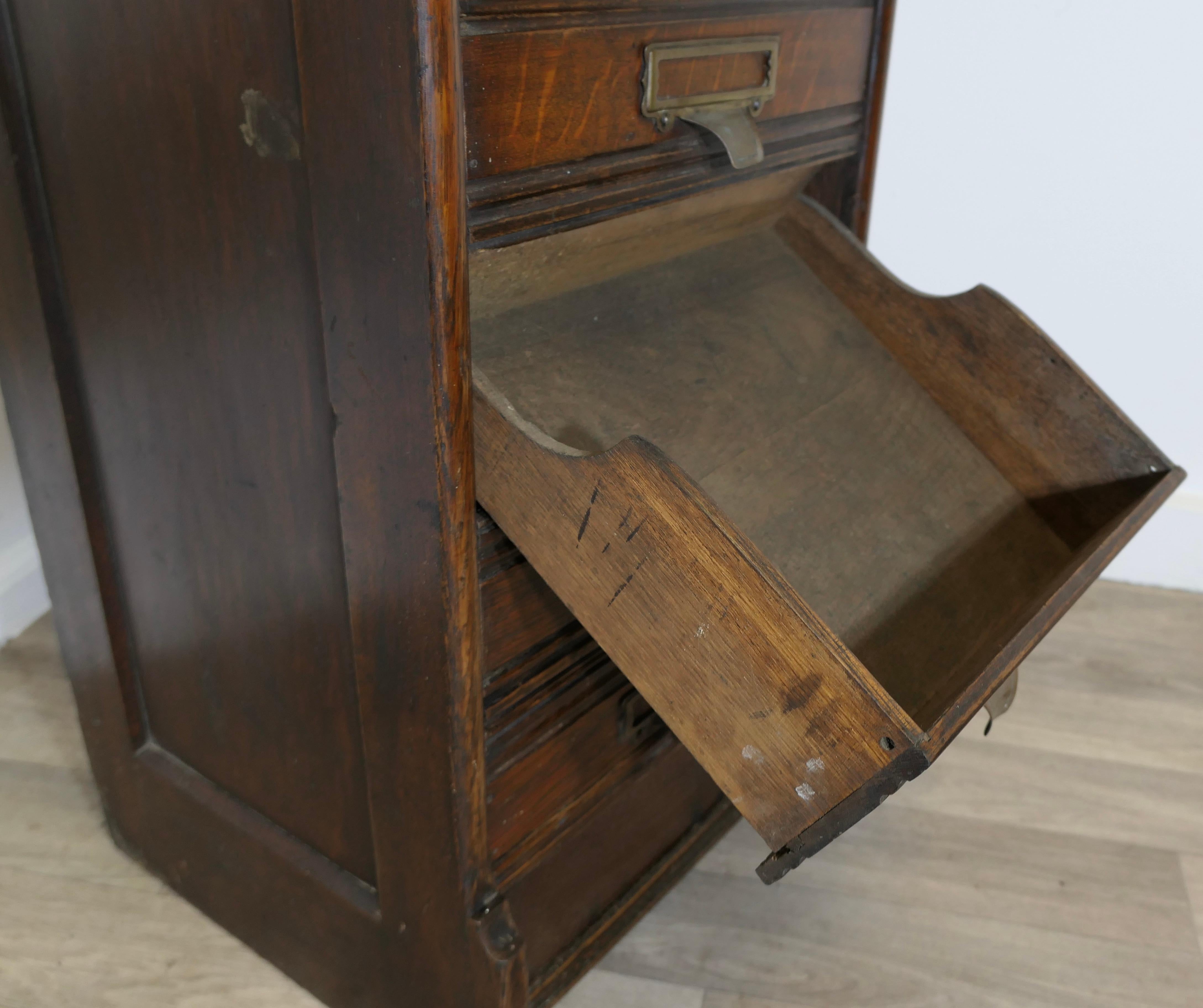Tall Edwardian 8 Drop Drawer A4 Oak Filing Cabinet For Sale 2