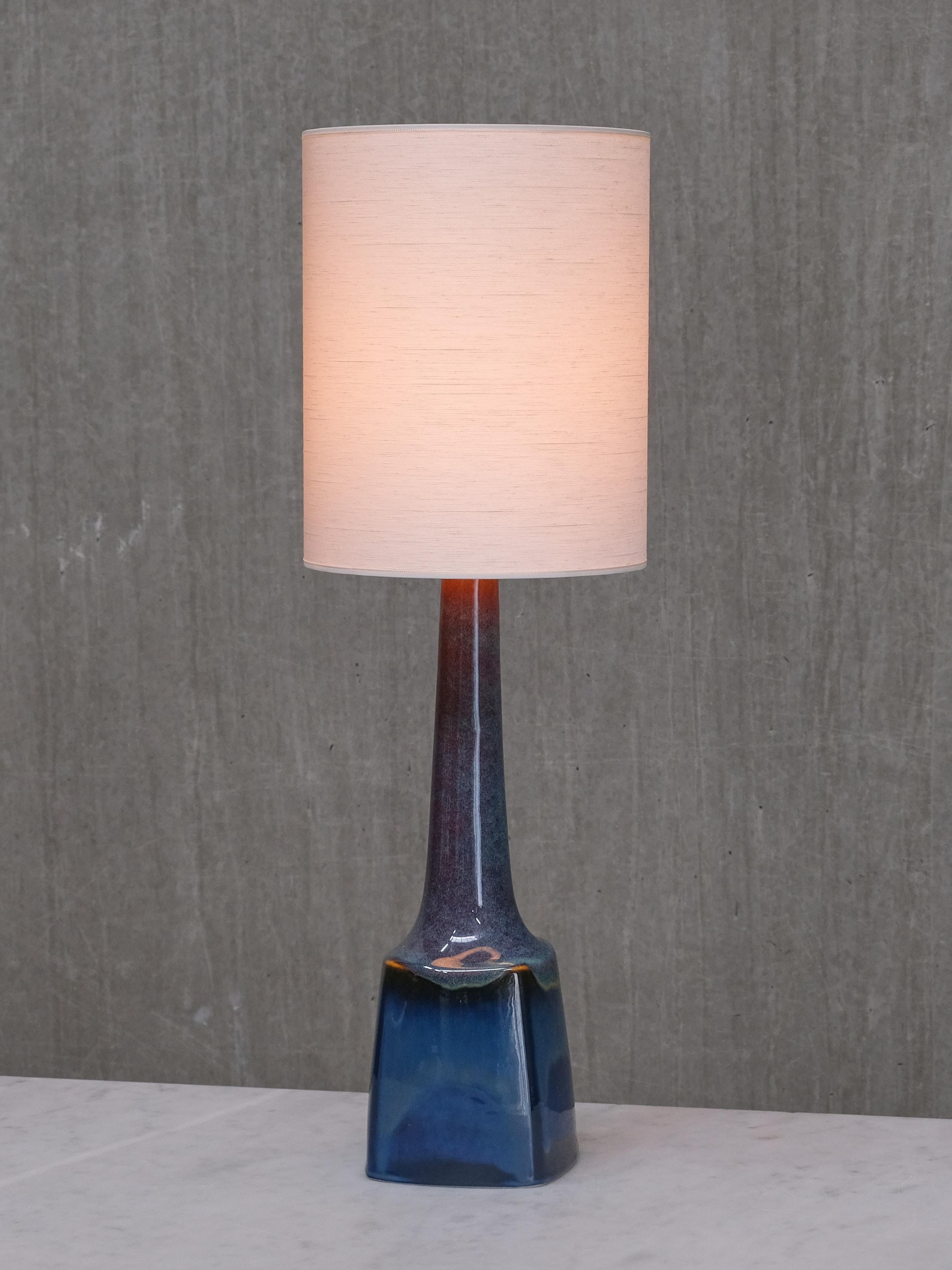 Céramique Grande lampe de table en céramique émaillée Einar Johansen, Søholm, Danemark, années 1960 en vente