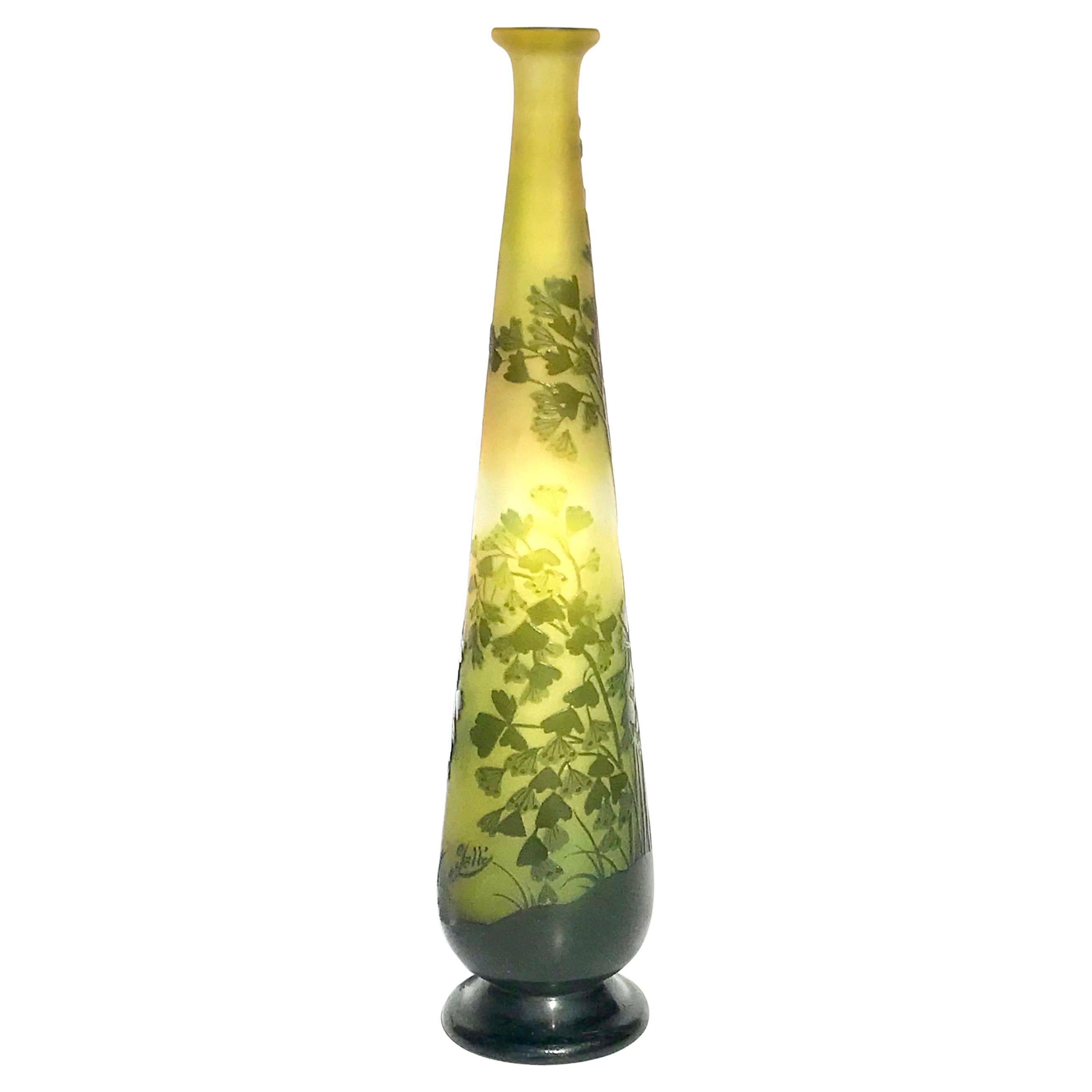 Große Emile Galle Jugendstil botanische geschnitzte Kamee Vase
