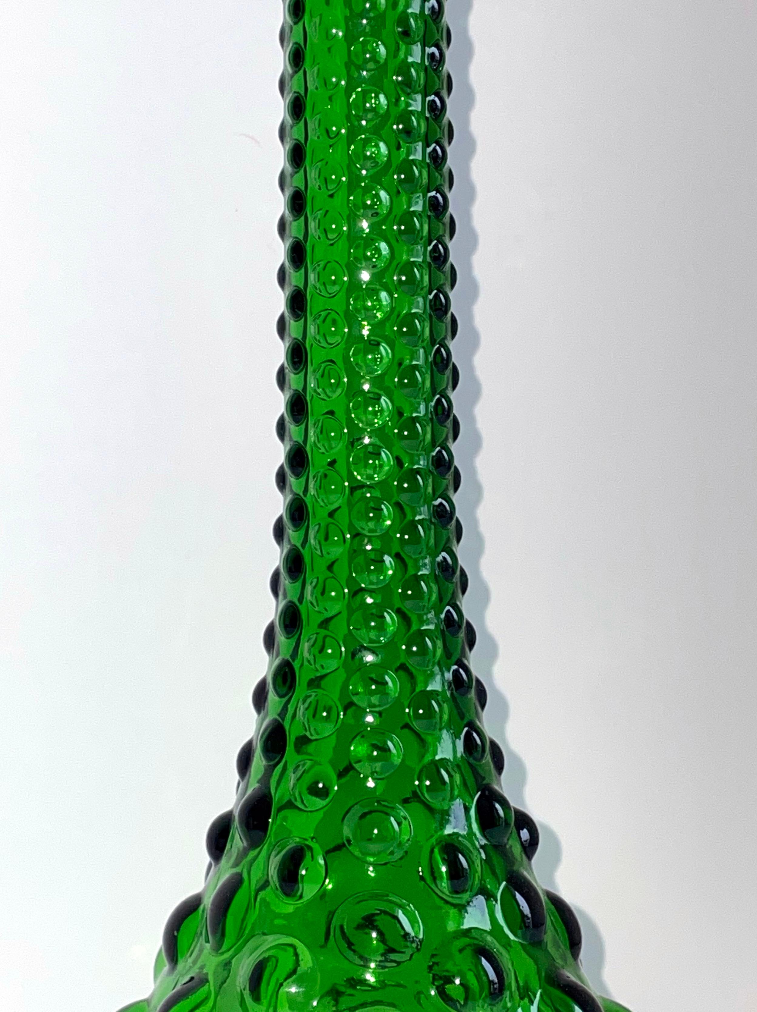 Mid-Century Modern Grande carafe en verre d'art vert émeraude Empoli, années 1960 en vente