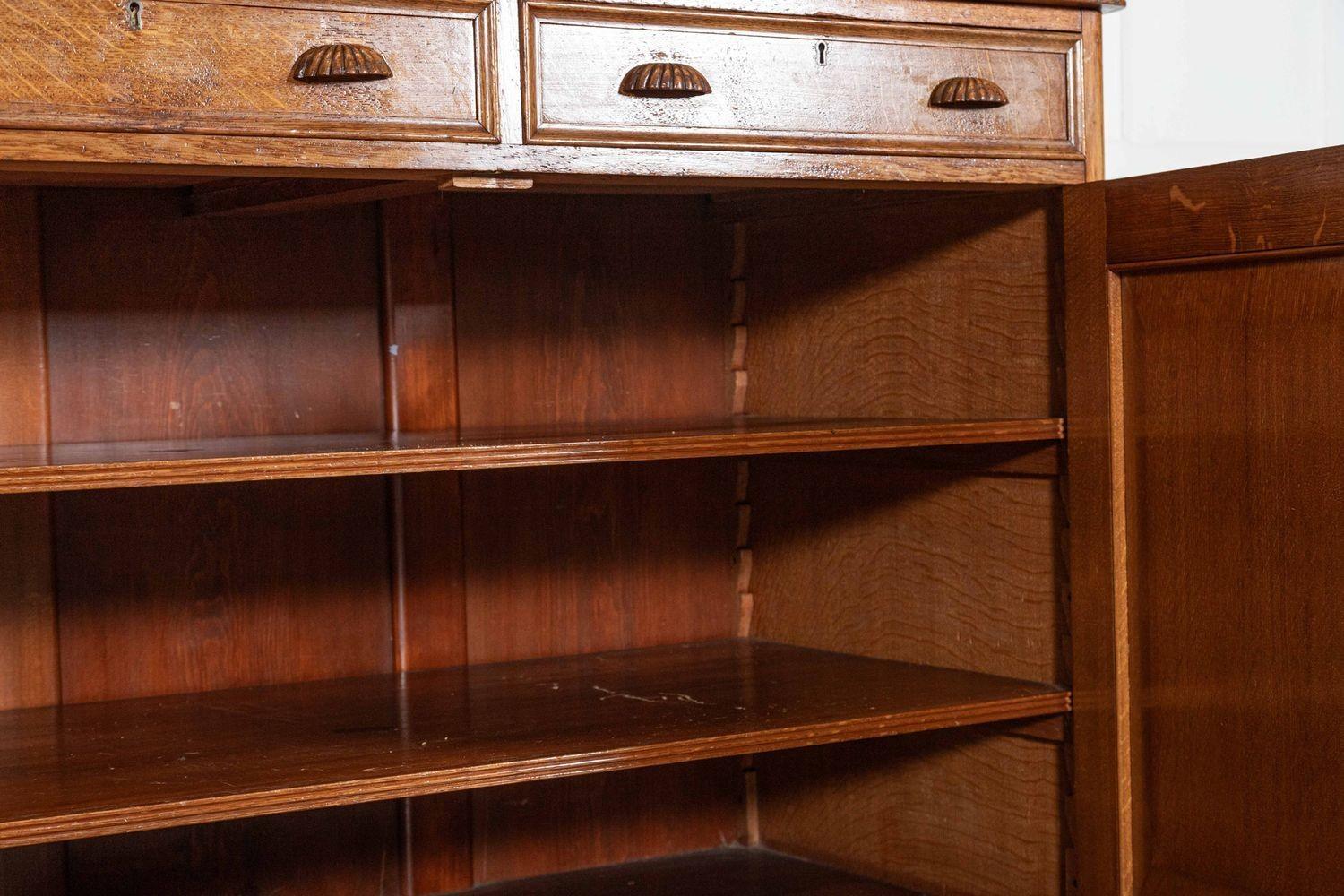 Mobile libreria inglese alto del XIX secolo in Oak smaltato in vendita 11