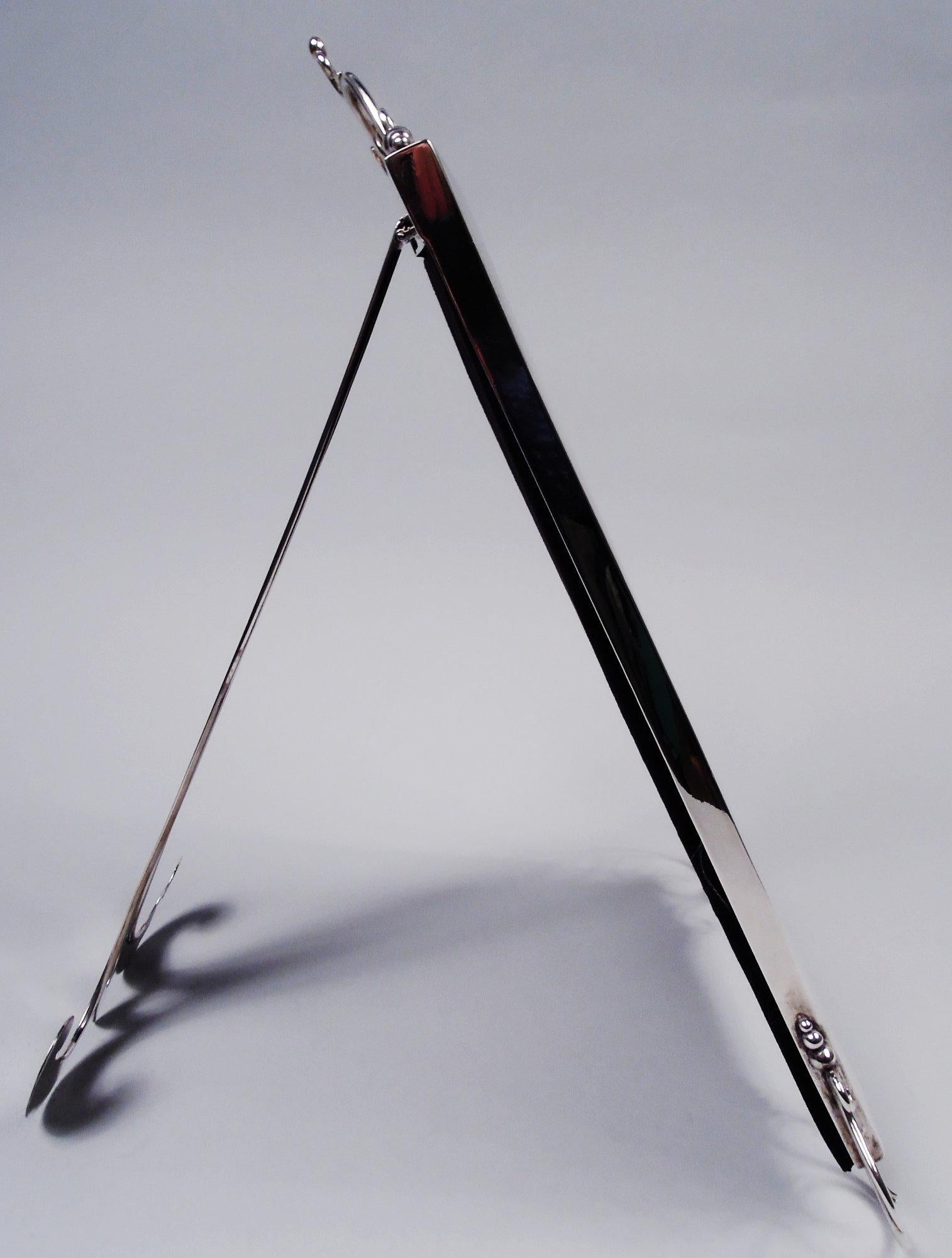 Britannico Cornice alta inglese vittoriana classica in argento sterling 1897 in vendita