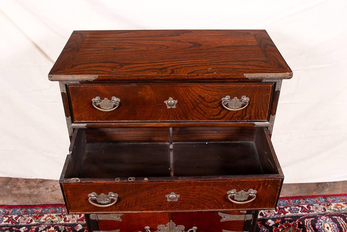 Tall Exotic Wood Tansu Chest In Good Condition In Bridgeport, CT